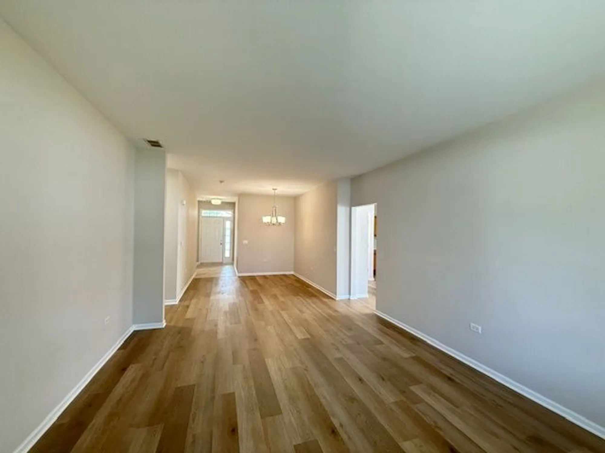 Property Slideshow image 3 of 12 | 17113 manitoba, Lockport, IL, 60441