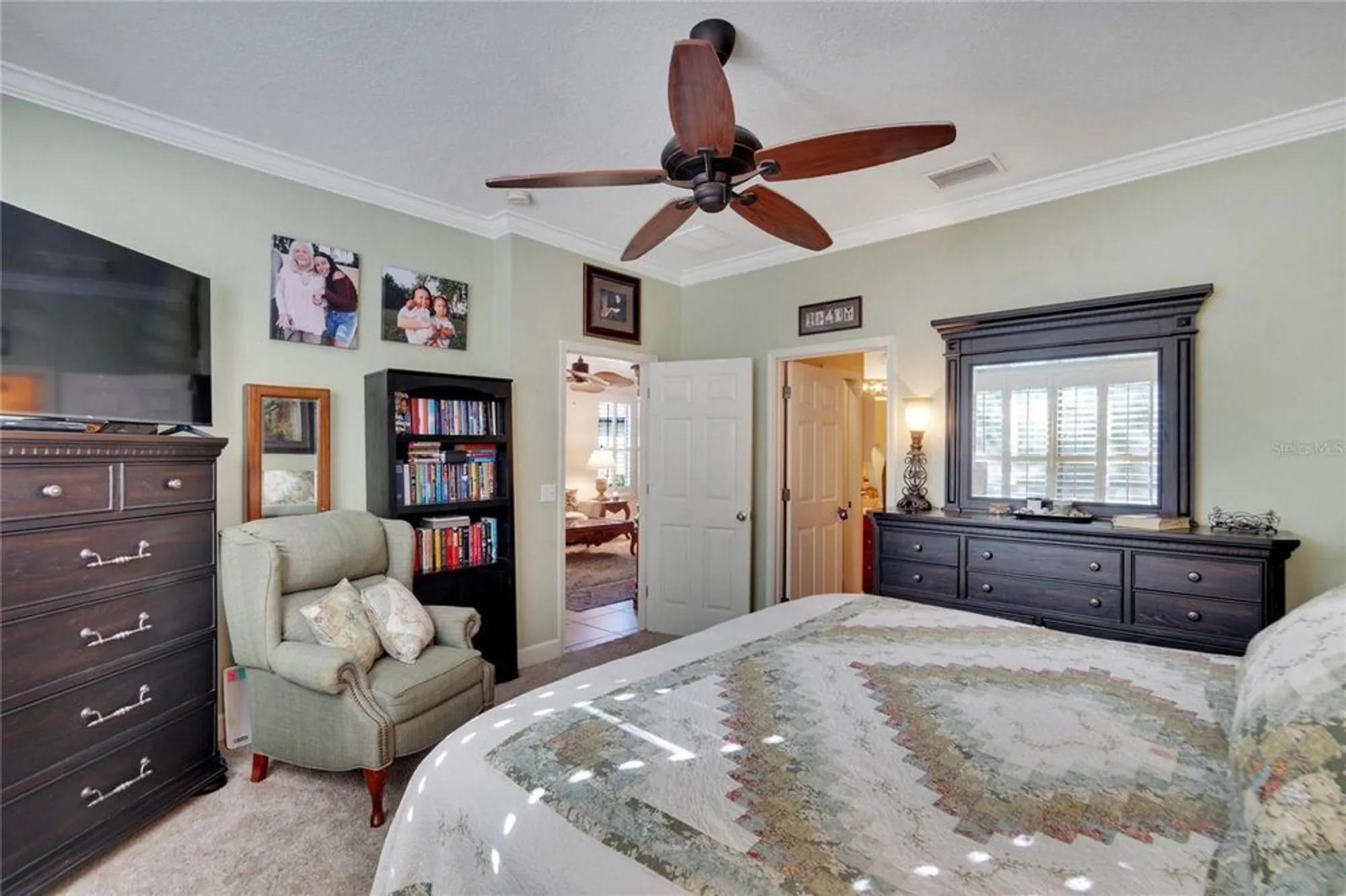 Property Slideshow image 28 of 67 | 204 mystic falls dr, Apollo Beach, FL, 33572