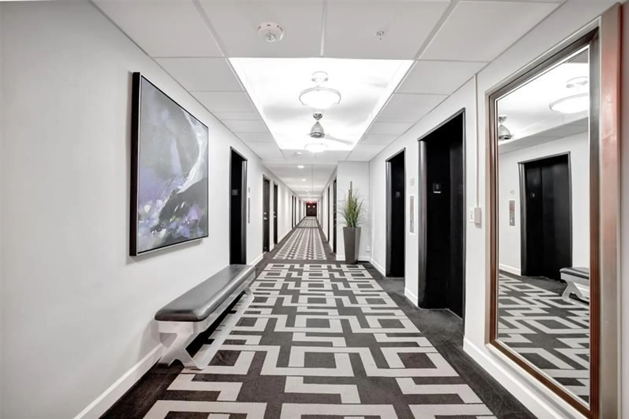 Property Slideshow image 8 of 25 | 3200 ne 36th st 1102, Fort Lauderdale, FL, 33308