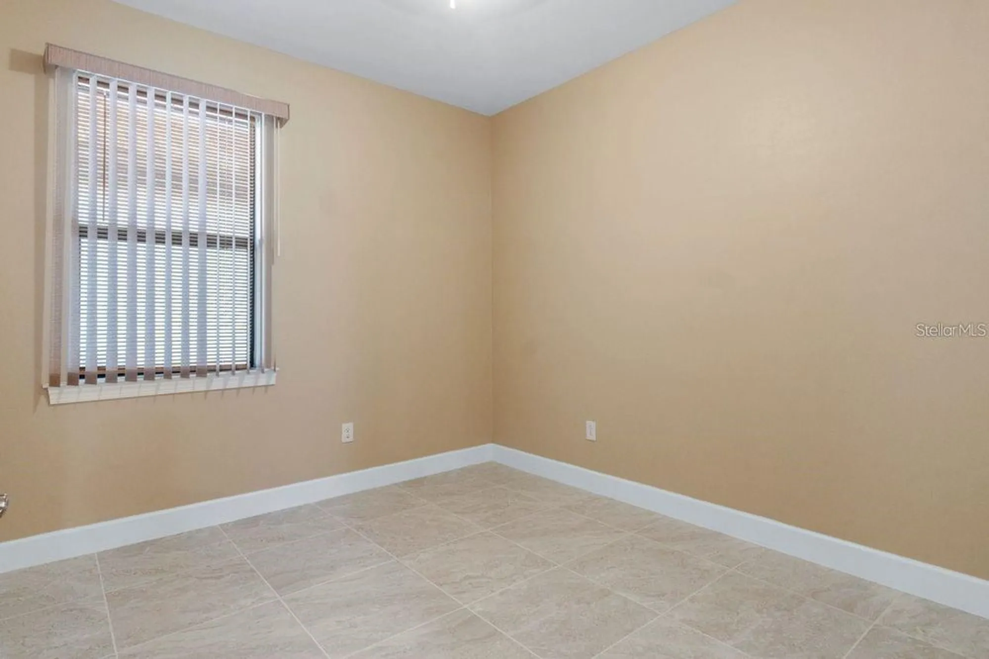 Property Slideshow image 46 of 88 | 1352 raspberry dr, North Port, FL, 34289