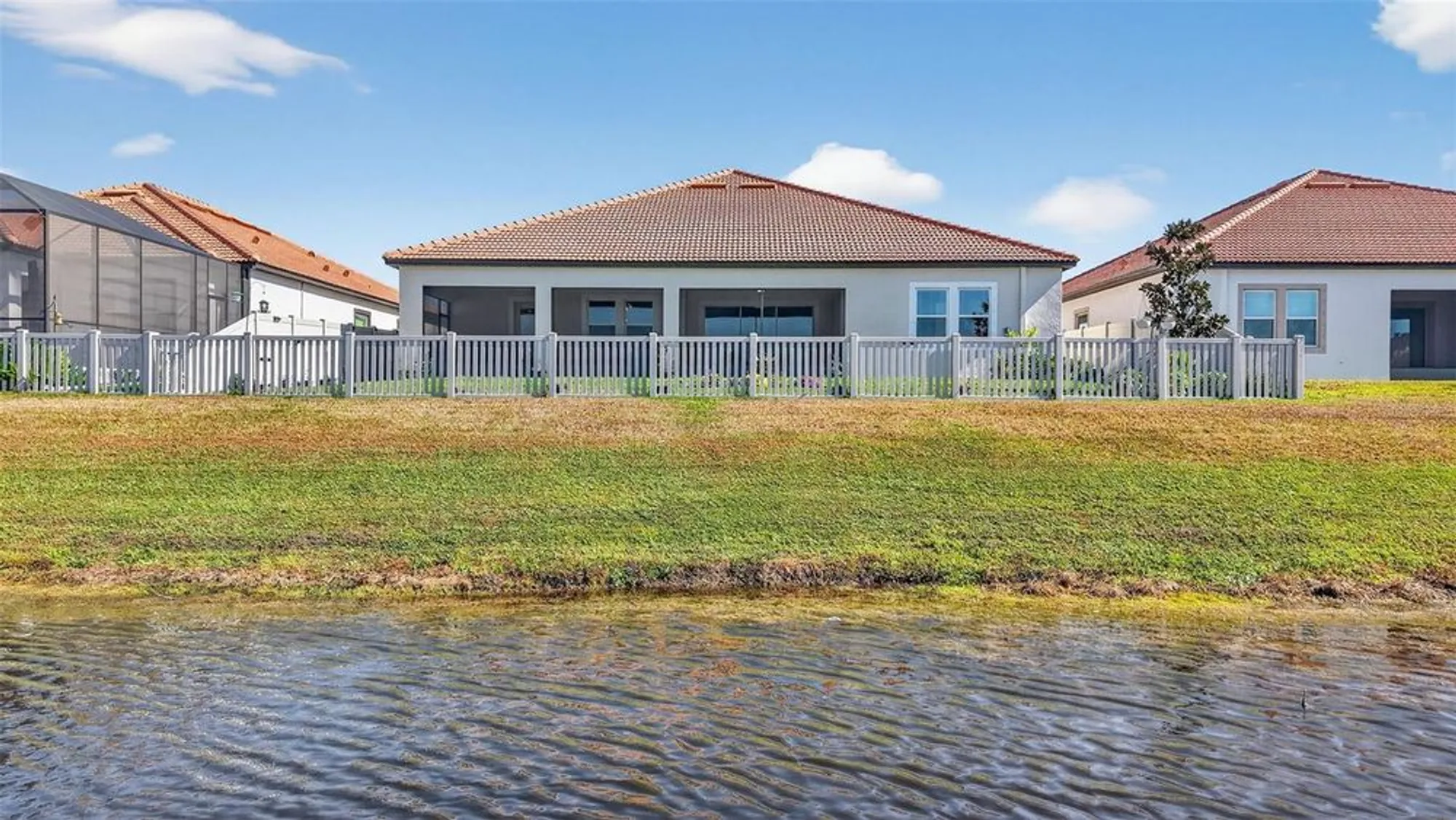 Property Slideshow image 37 of 60 | 17109 star banks st, Wimauma, FL, 33598