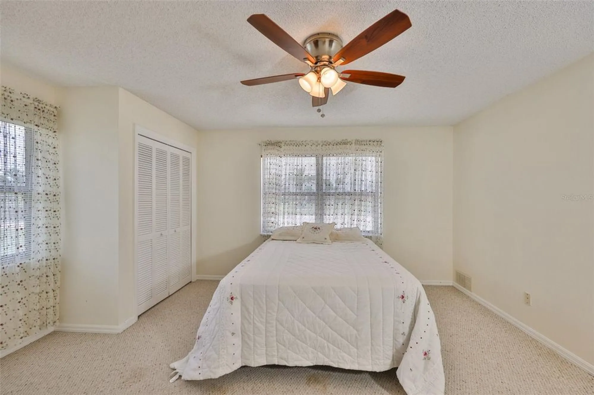 Property Slideshow image 20 of 22 | 1709 s pebble beach blvd, Sun City Center, FL, 33573