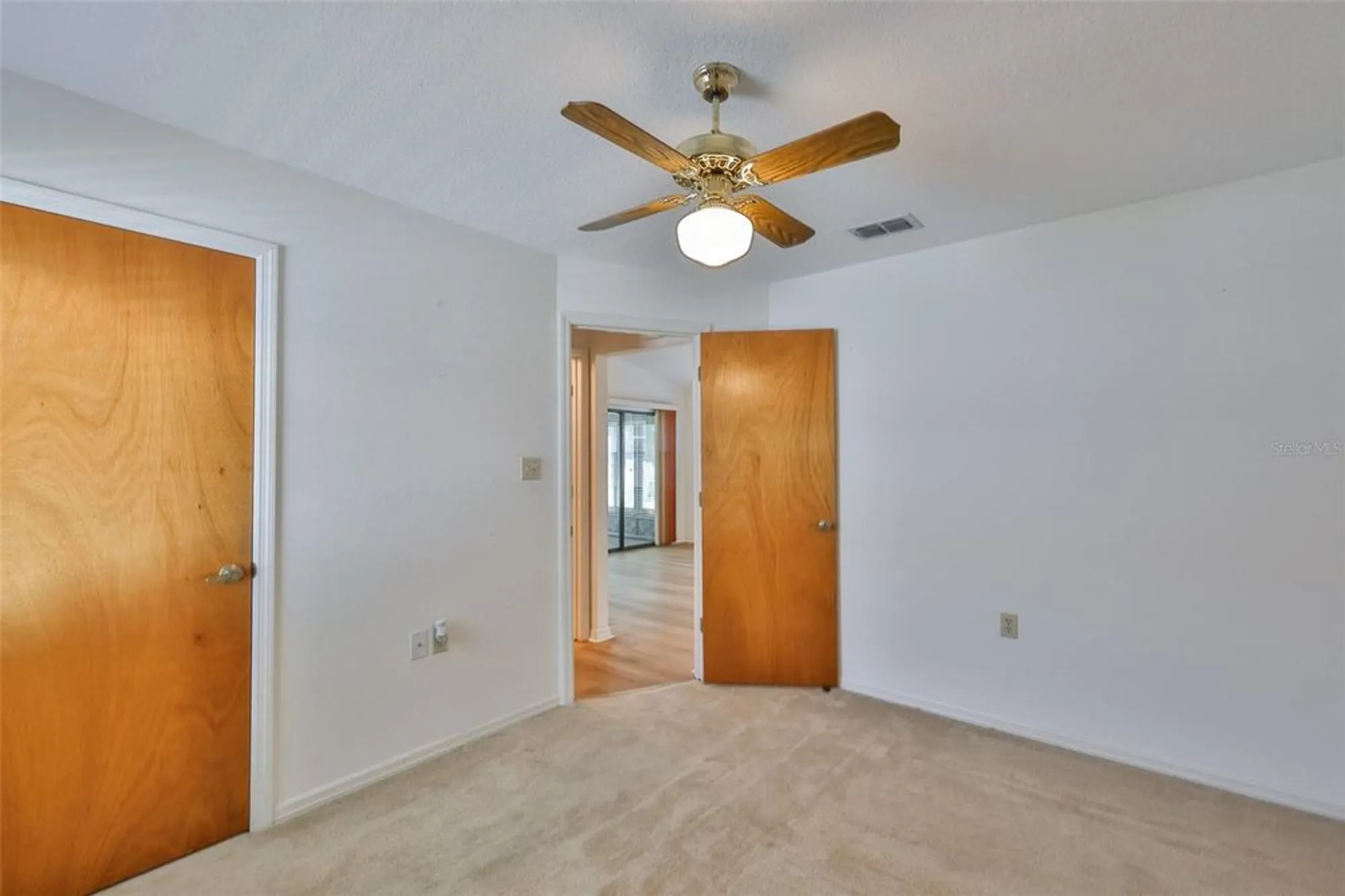 Property Slideshow image 19 of 39 | 6253 sandpipers dr, Lakeland, FL, 33809