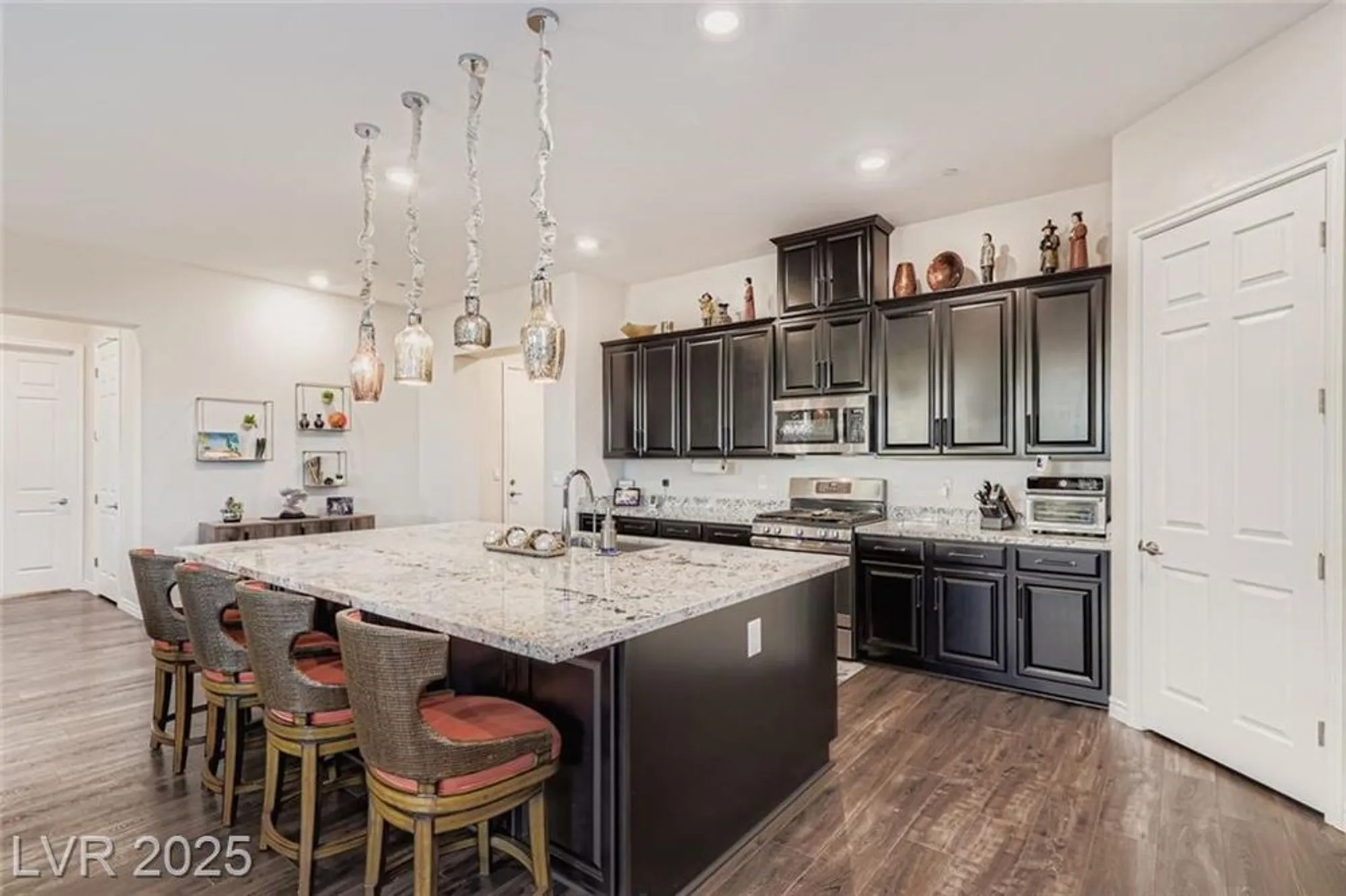 Property Slideshow image 11 of 58 | 316 gillespie glen ave, Henderson, NV, 89011