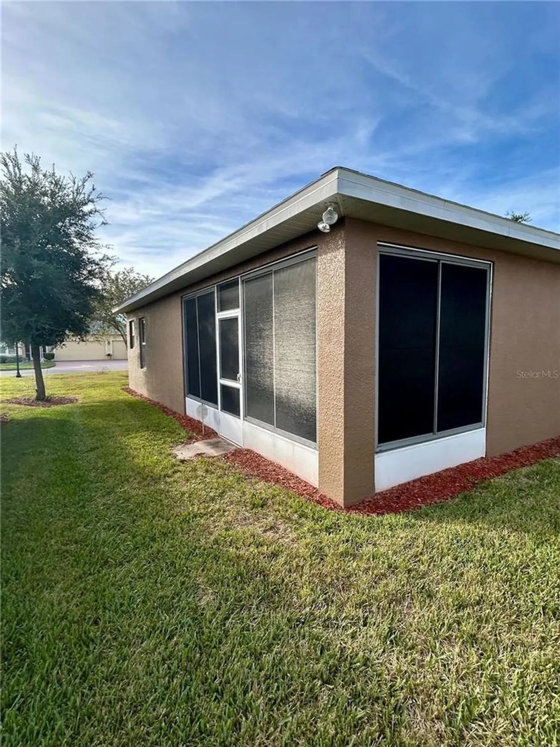 Property Slideshow image 3 of 8 | 2920 dayton dr, Winter Haven, FL, 33884