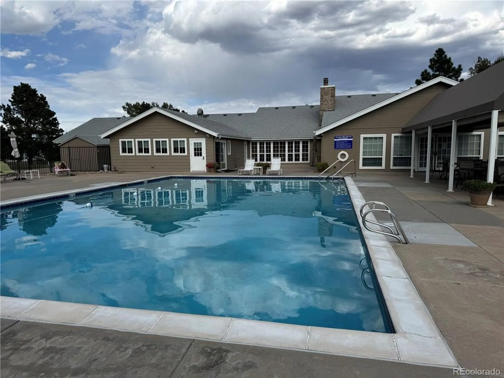 Property Slideshow image 30 of 31 | 41 canongate ln, Highlands Ranch, CO, 80130