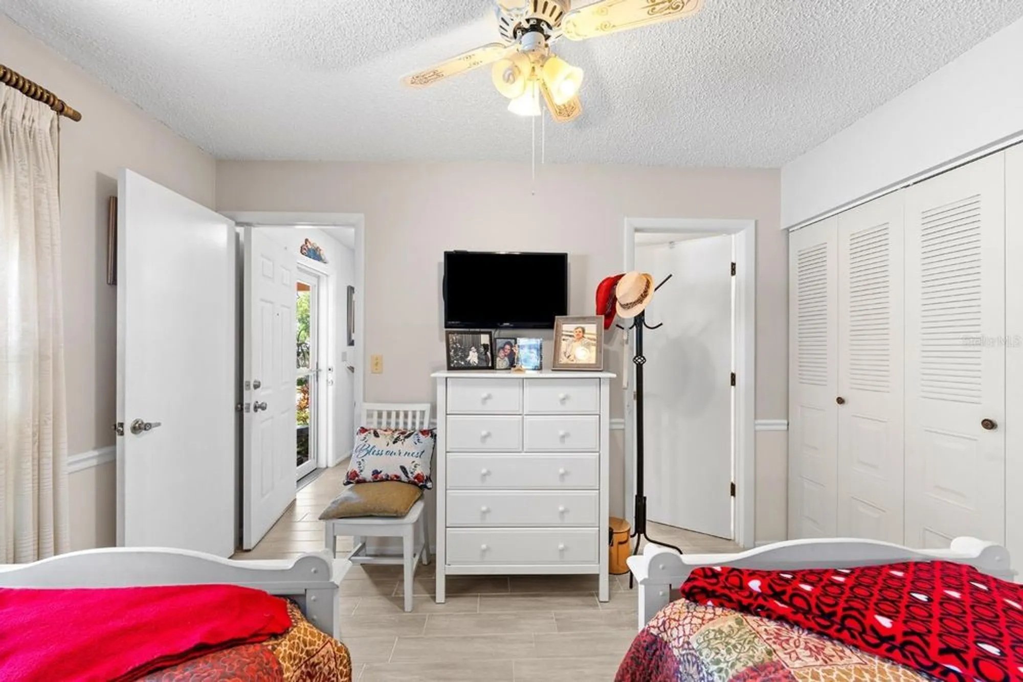 Property Slideshow image 13 of 30 | 11404 stansberry dr, Port Richey, FL, 34668