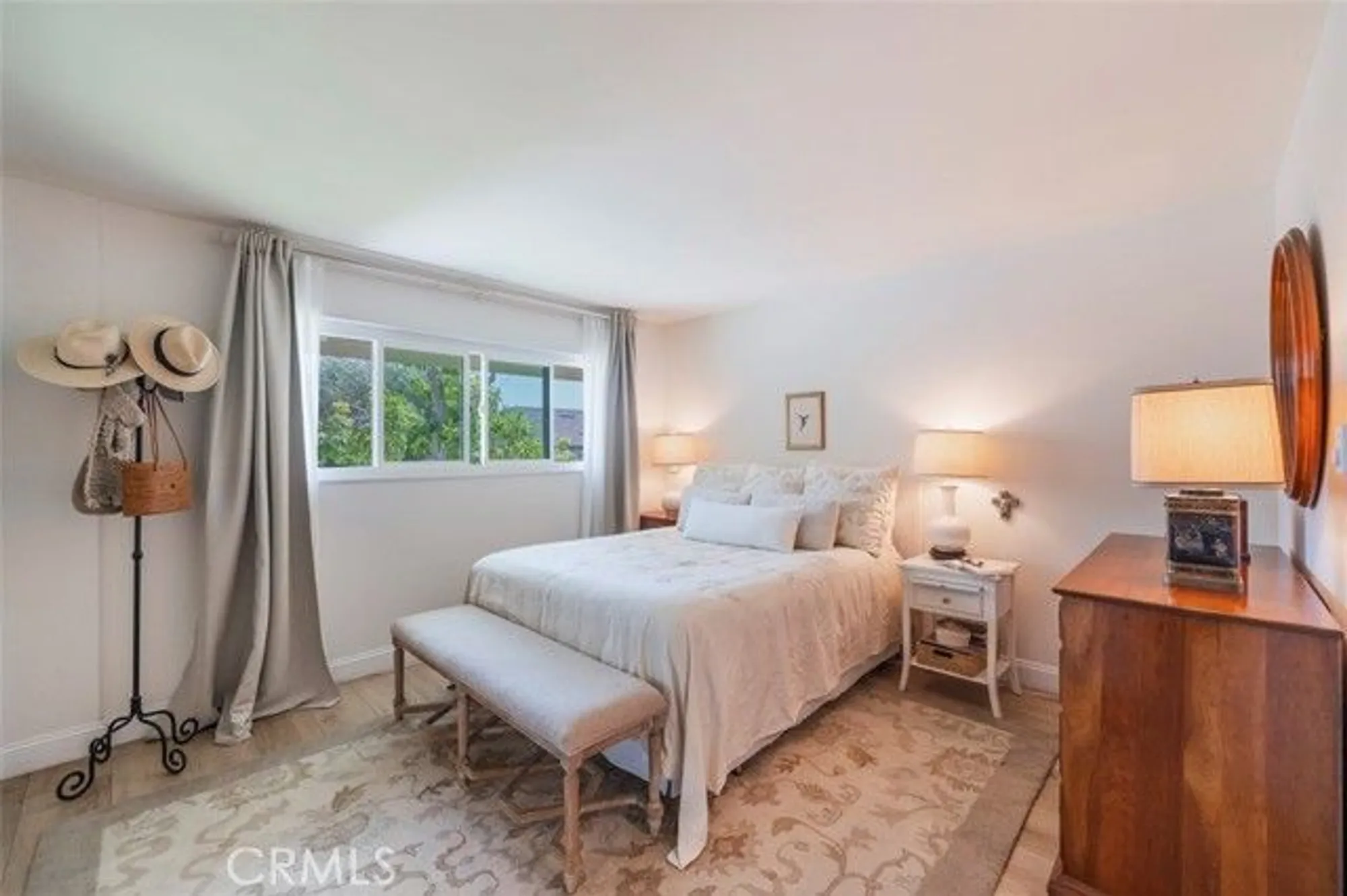 Property Slideshow image 12 of 38 | 23009 nadine cir b, Torrance, CA, 90505