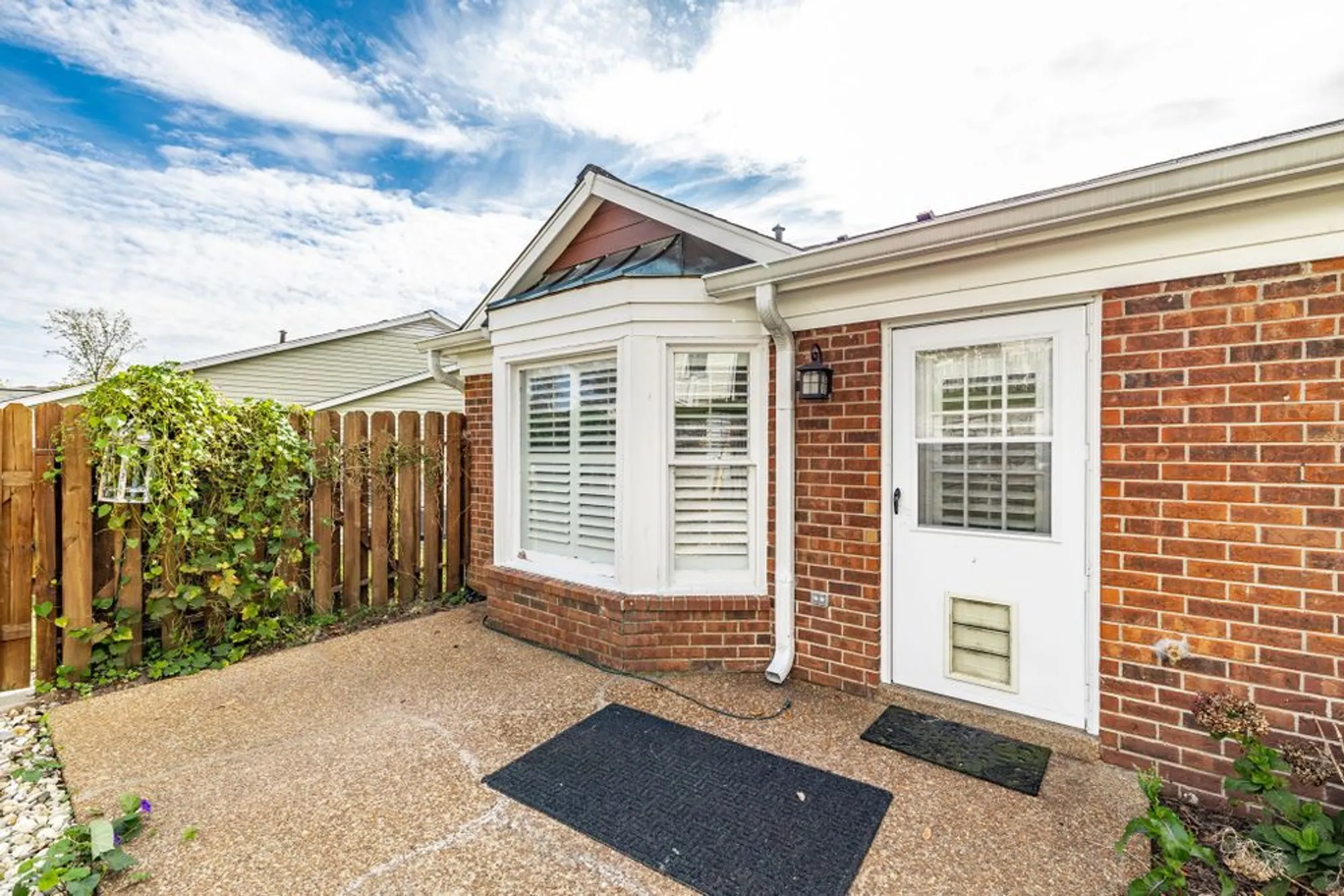 Property Slideshow image 24 of 37 | 260 cana cir, Nashville, TN, 37205