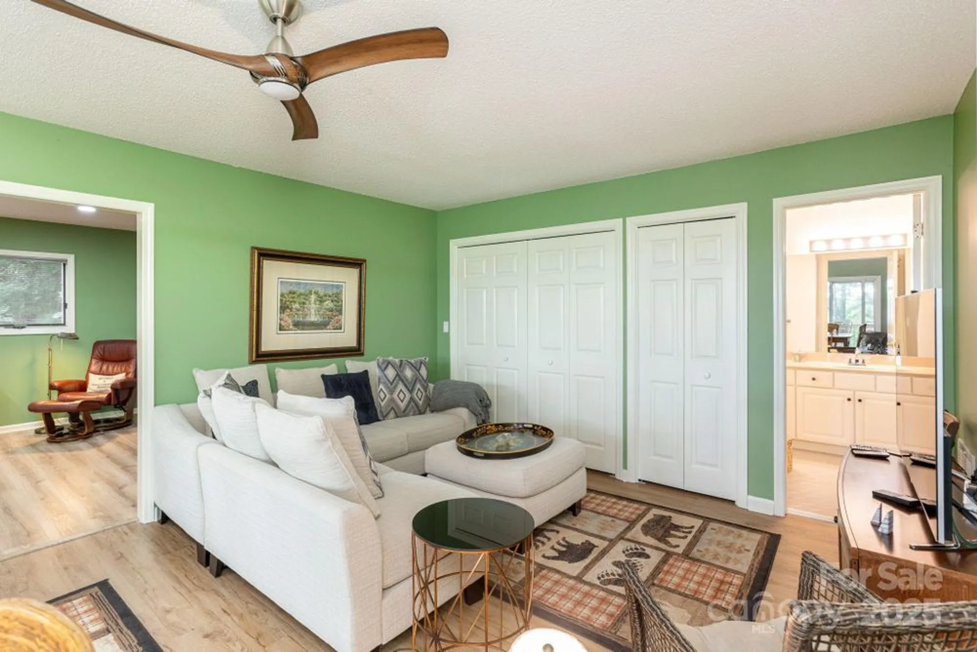 Property Slideshow image 29 of 39 | 210 claymoor ct 1, Flat Rock, NC, 28731