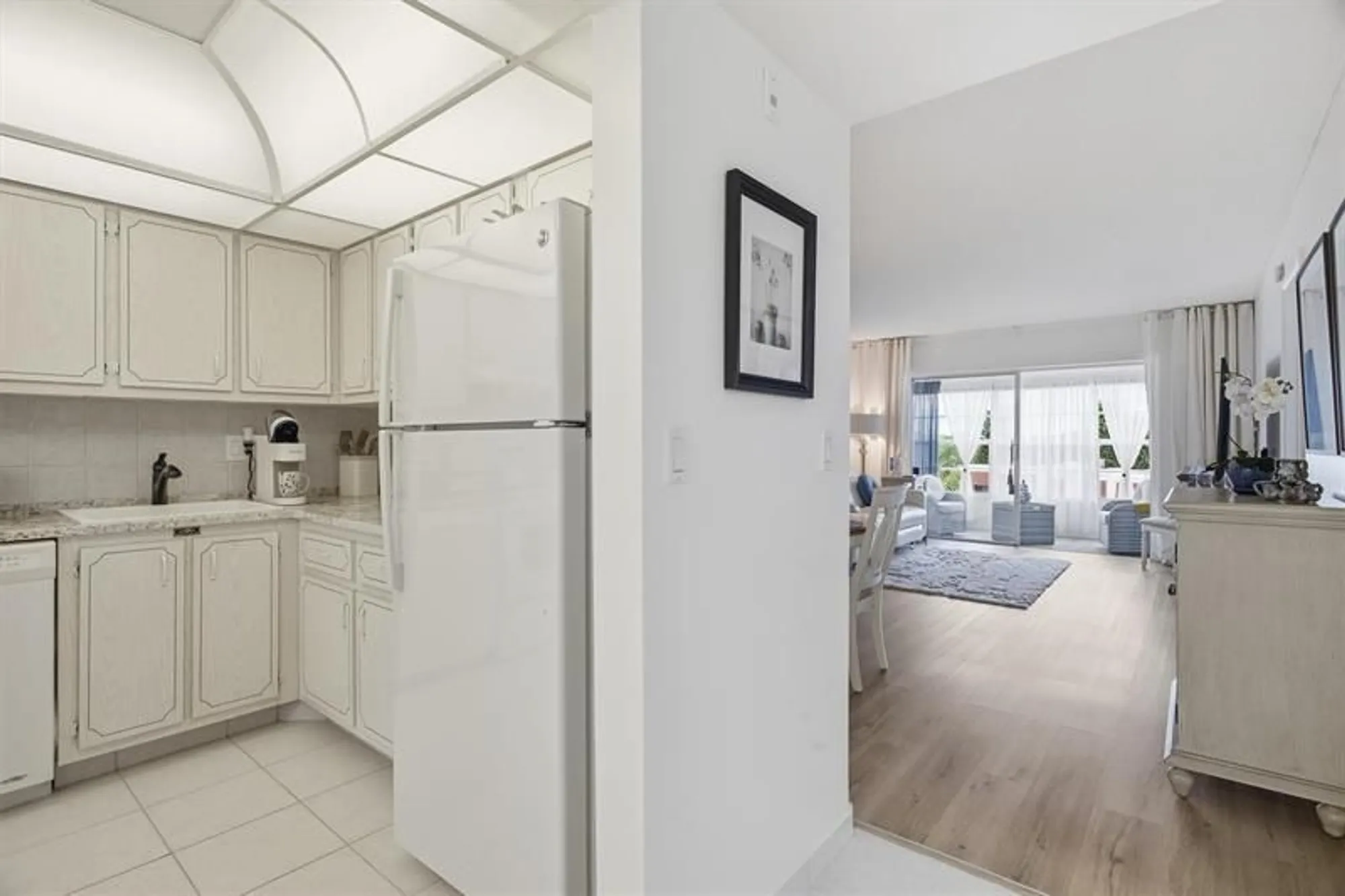 Property Slideshow image 17 of 44 | 2991 nw 46th ave 410, Lauderdale Lakes, FL, 33313