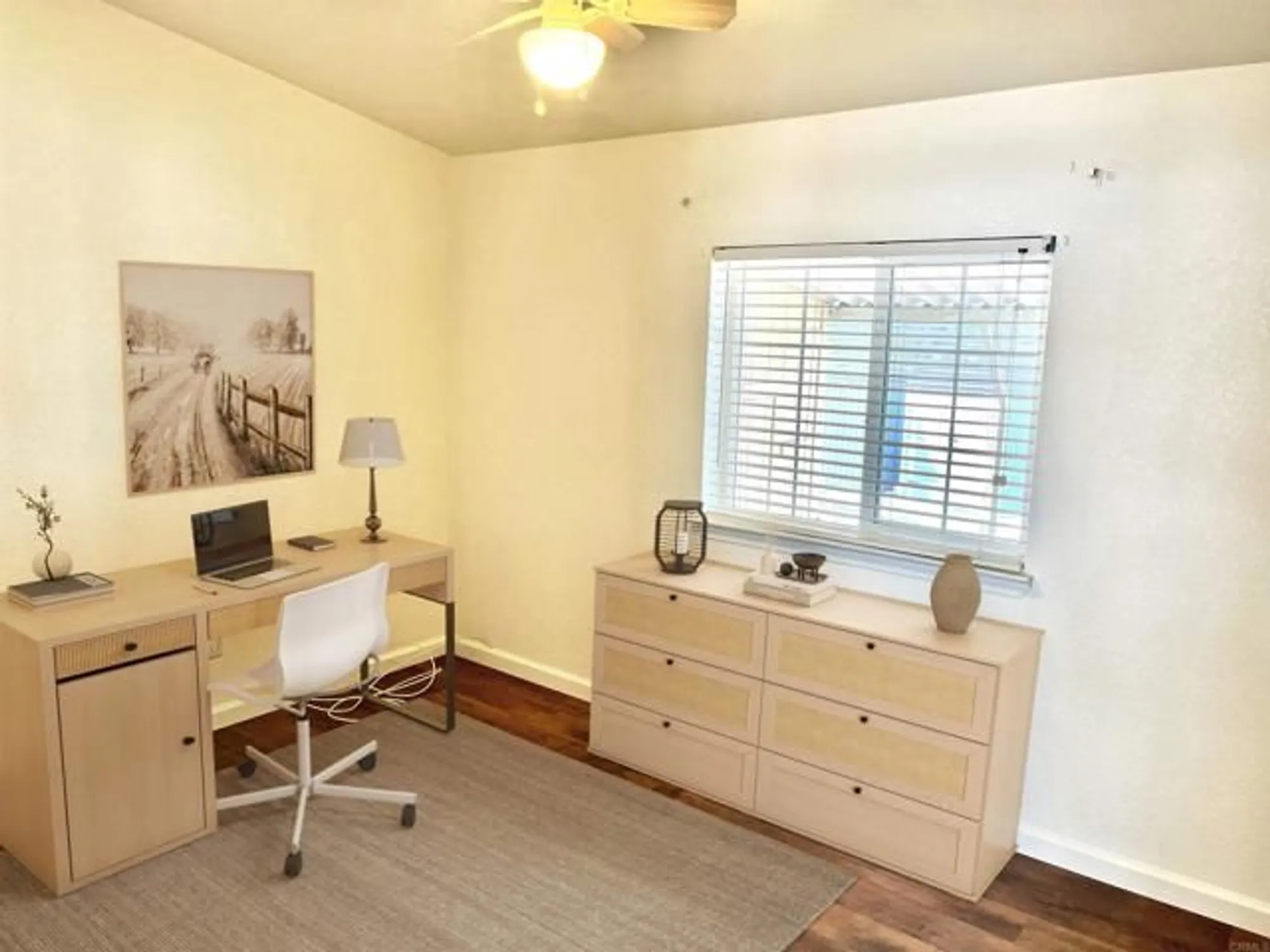 Property Slideshow image 11 of 15 | 5115 don miguel dr, Carlsbad, CA, 92010