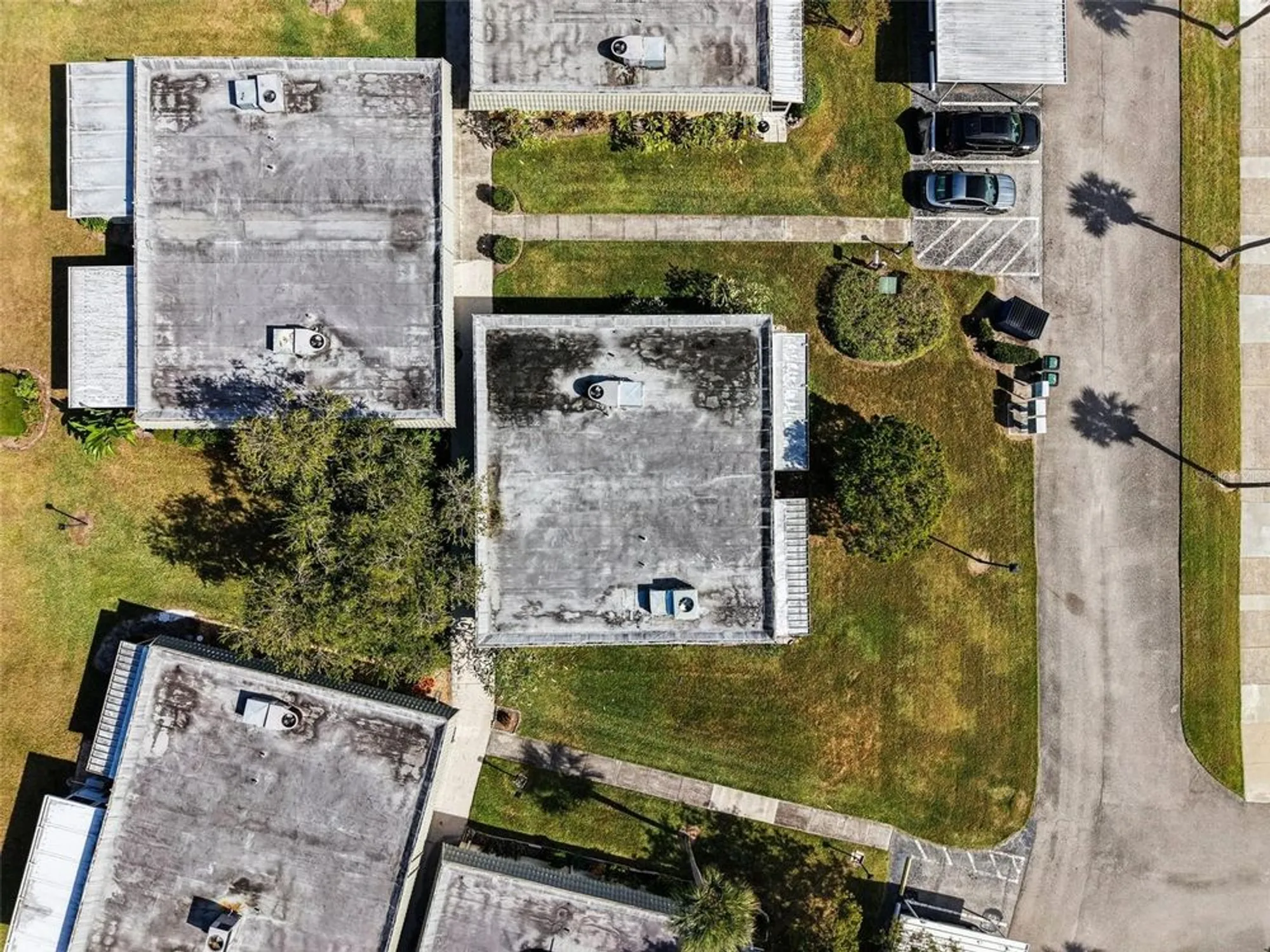 Property Slideshow image 26 of 51 | 201 kings blvd 13, Sun City Center, FL, 33573