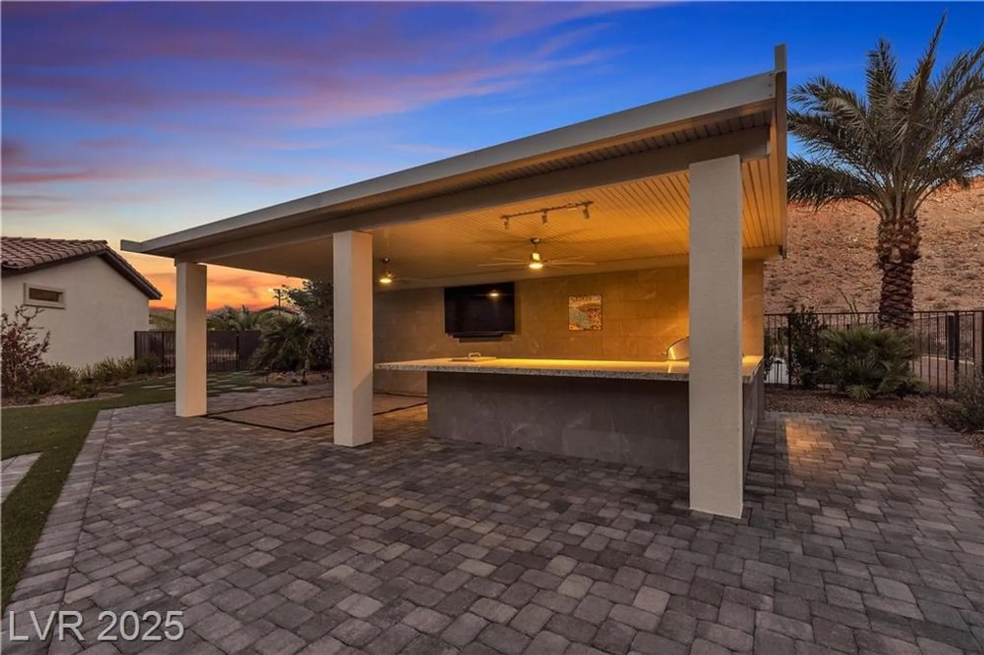 Property Slideshow image 4 of 76 | 11 acacia creek ct, Henderson, NV, 89011