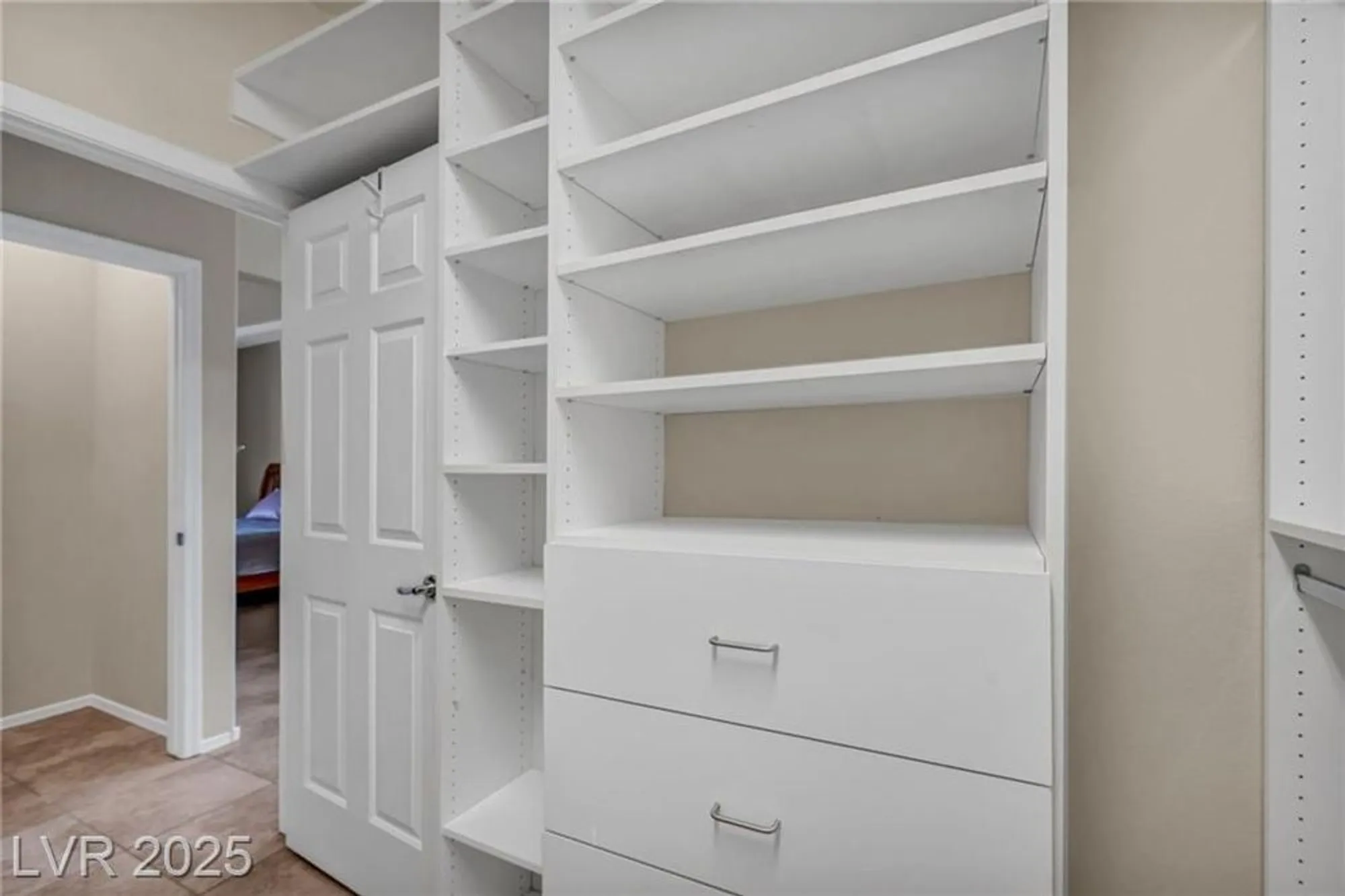 Property Slideshow image 37 of 41 | 2189 magnolia pond ct, Henderson, NV, 89052