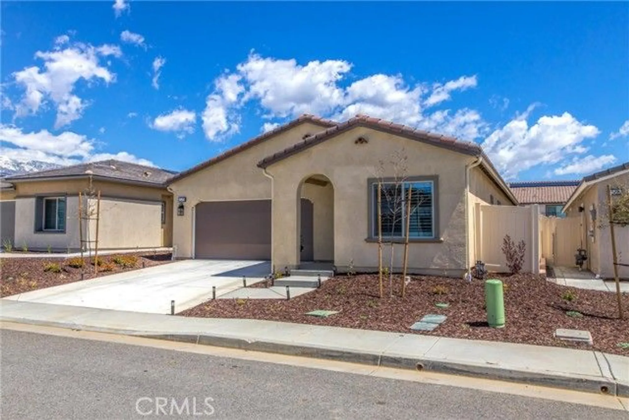 Property Slideshow image 4 of 32 | 1570 lismore ln, Beaumont, CA, 92223