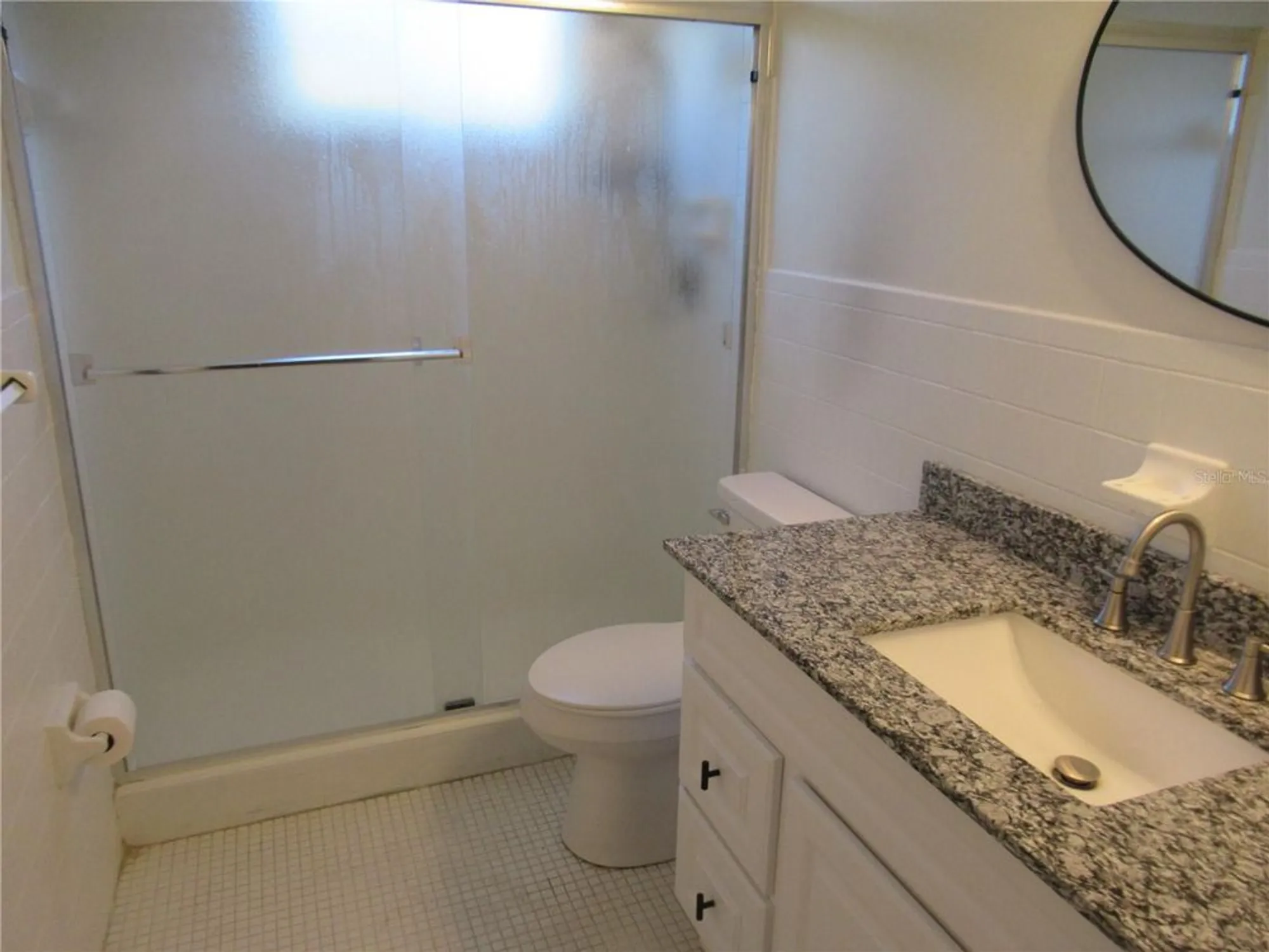 Property Slideshow image 13 of 23 | 2073 denmark st 5, Clearwater, FL, 33763