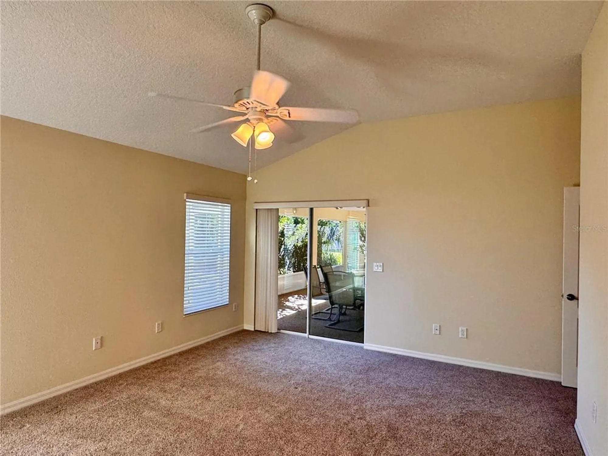 Property Slideshow image 13 of 30 | 2693 persimmon loop, The Villages, FL, 32162