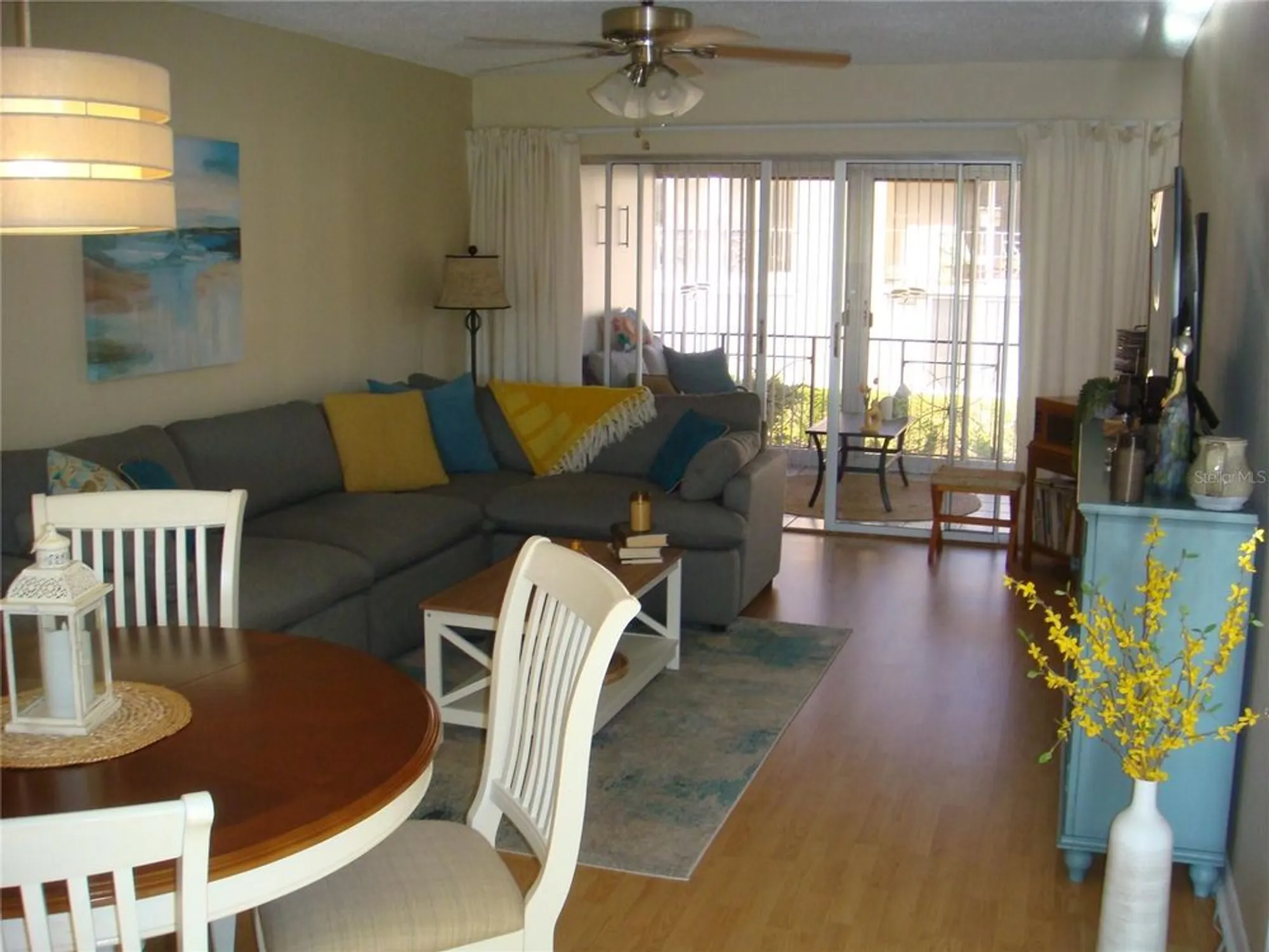 Property Slideshow image 21 of 33 | 19029 us highway 19 n apt 6-13, Clearwater, FL, 33764