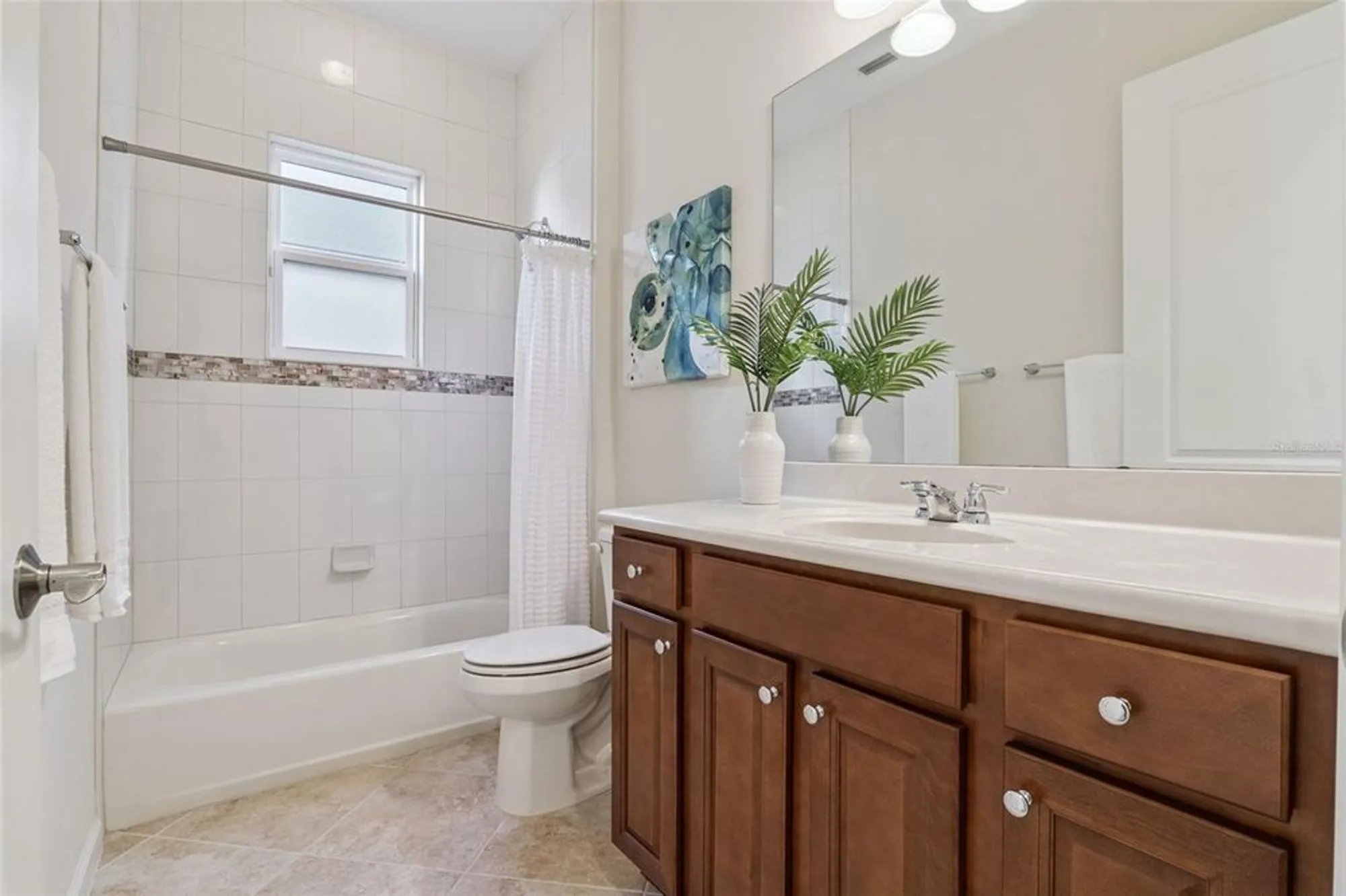 Property Slideshow image 22 of 47 | 404 tisbury ct, Deland, FL, 32724