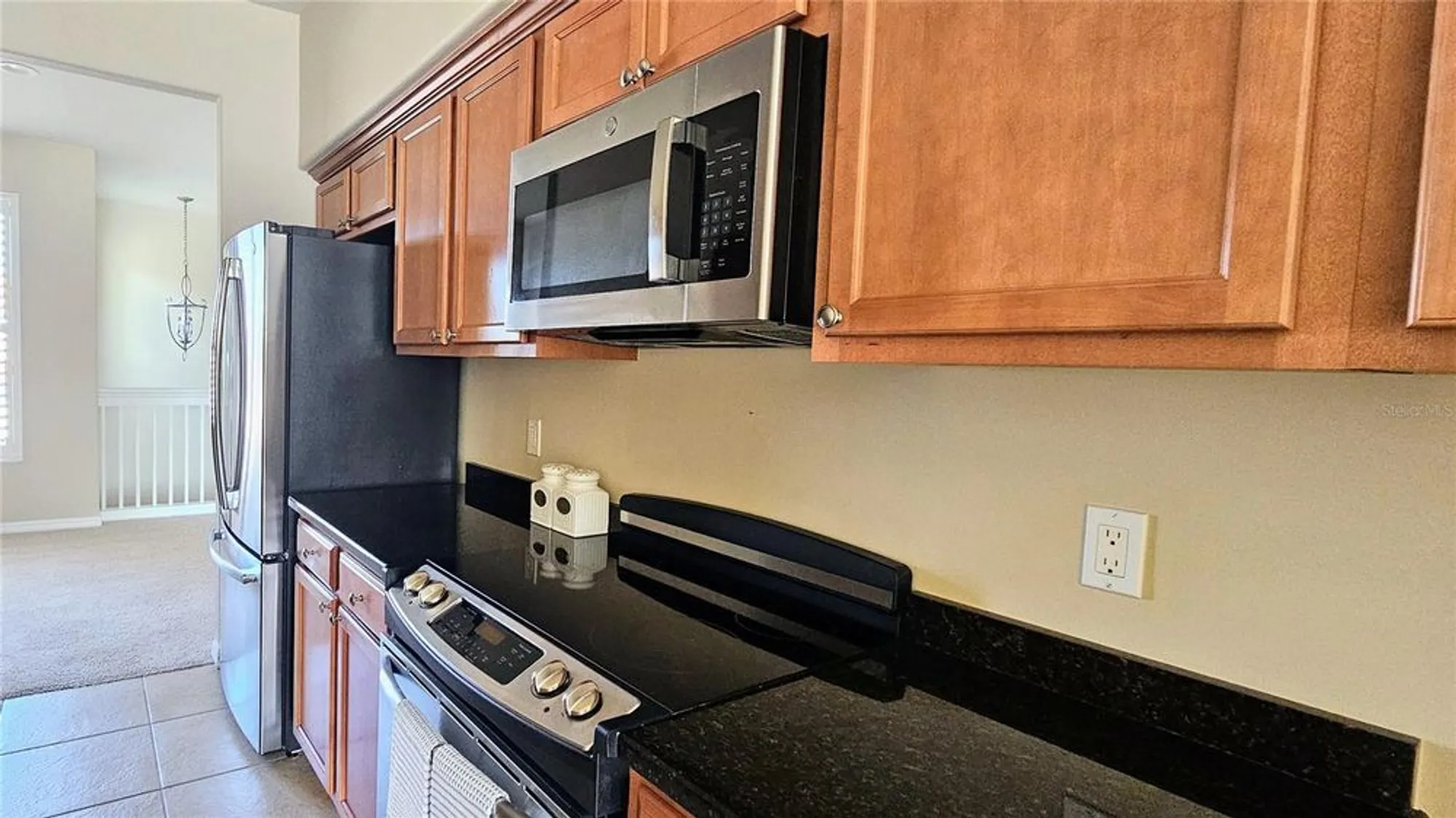 Property Slideshow image 15 of 47 | 1251 burgos dr # 303, Sarasota, FL, 34238