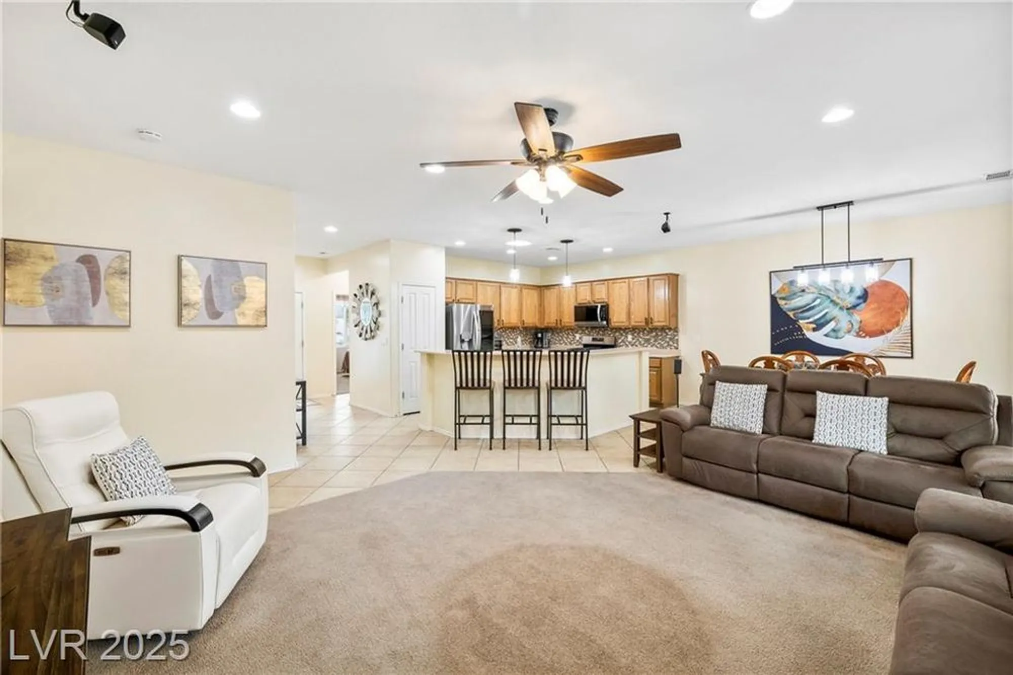 Property Slideshow image 8 of 44 | 2544 solera sky dr, Henderson, NV, 89044
