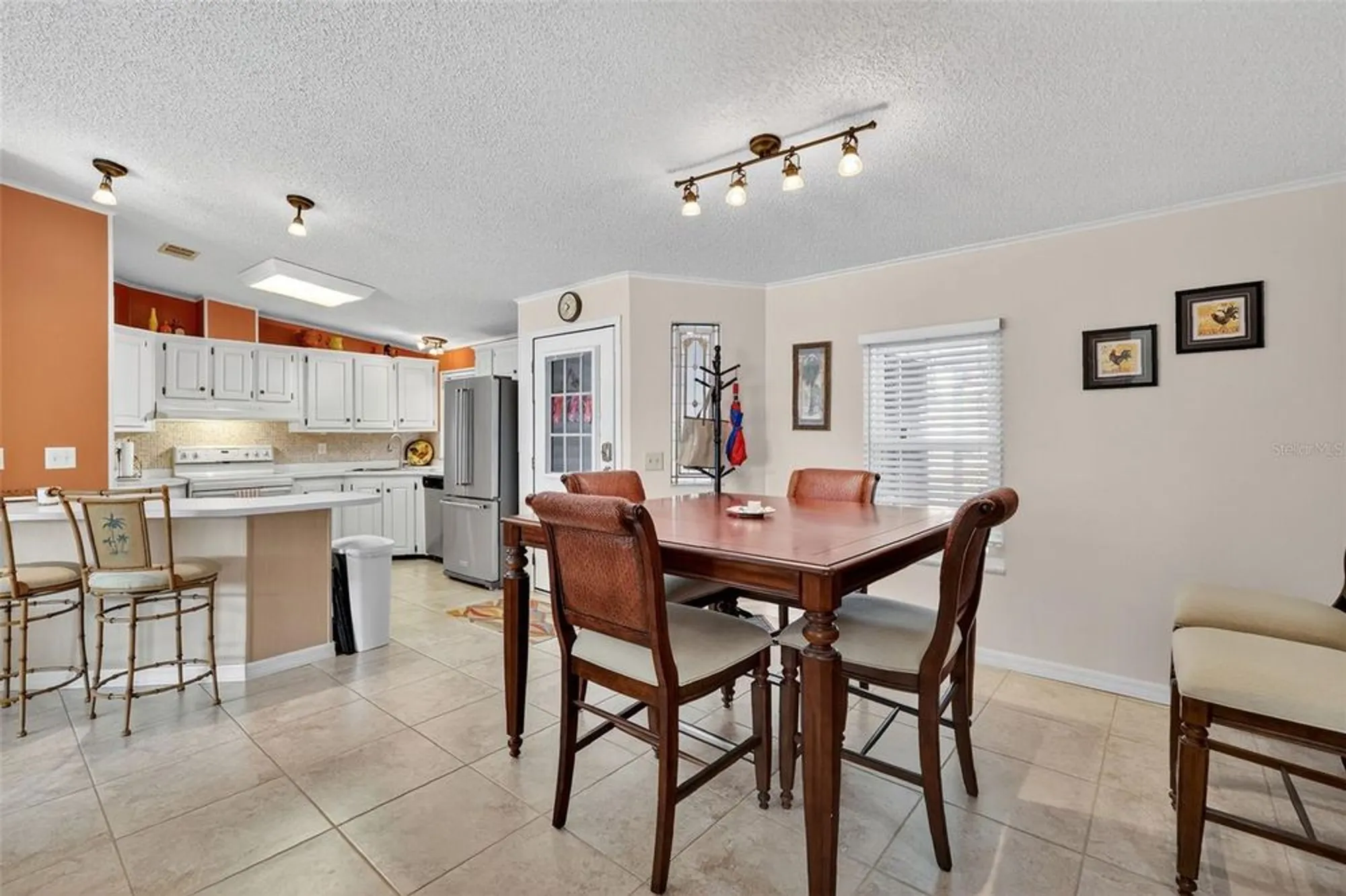 Property Slideshow image 8 of 28 | 5140 desoto way, Leesburg, FL, 34748