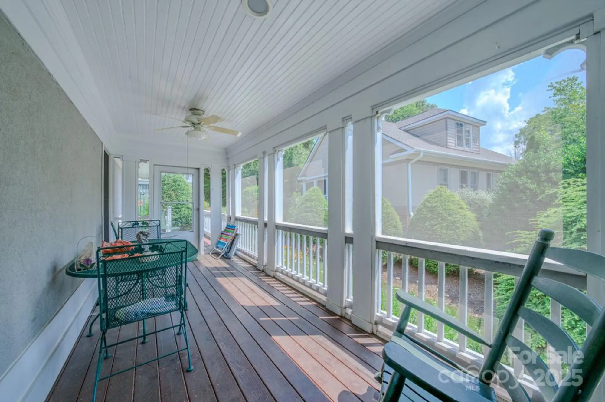 Property Slideshow image 23 of 38 | 8 creekside way, Asheville, NC, 28804