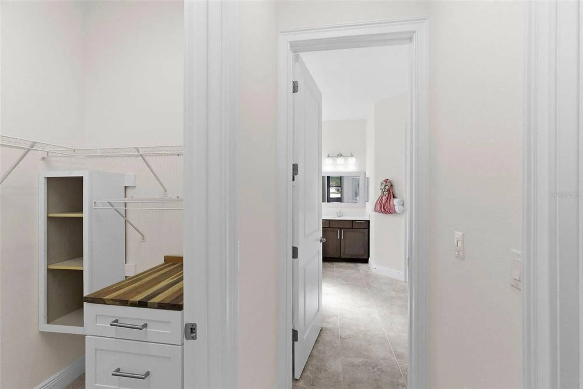 Property Slideshow image 26 of 62 | 5090 greens dr, Lady Lake, FL, 32159