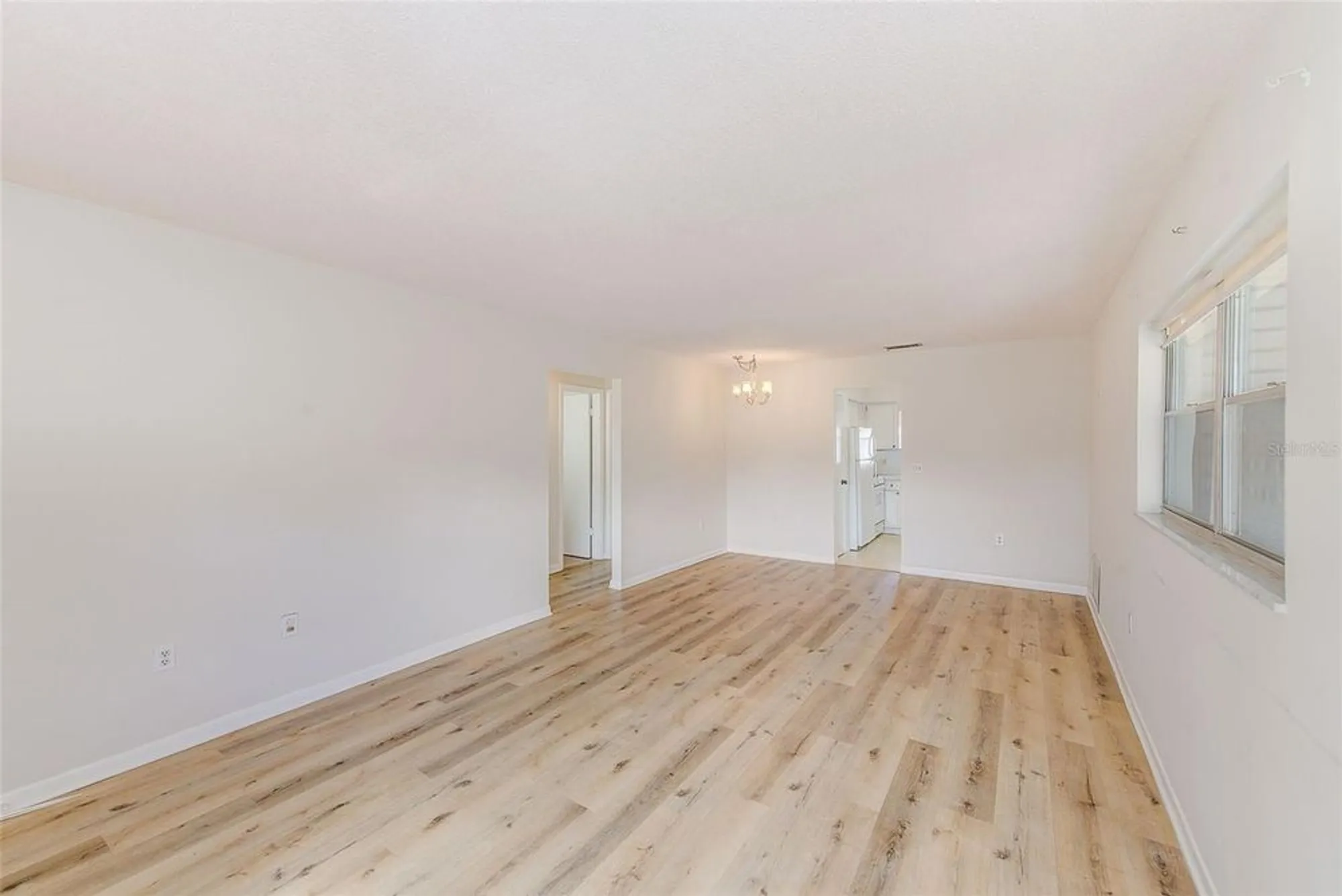 Property Slideshow image 4 of 32 | 4995 trillium ct, Pinellas Park, FL, 33782