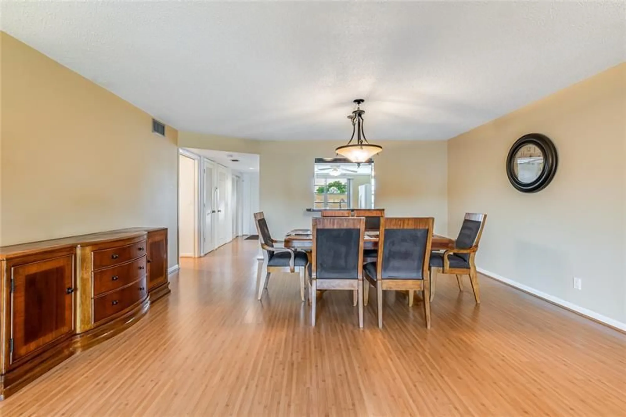 Property Slideshow image 2 of 57 | 271 s hollybrook dr 304, Pembroke Pines, FL, 33025