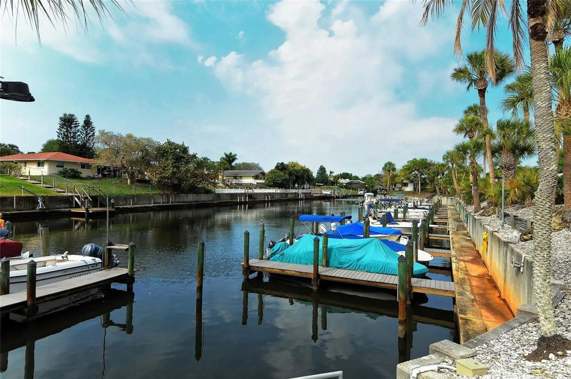 Property Slideshow image 41 of 47 | 5474 riverbluff cir v35, Sarasota, FL, 34231