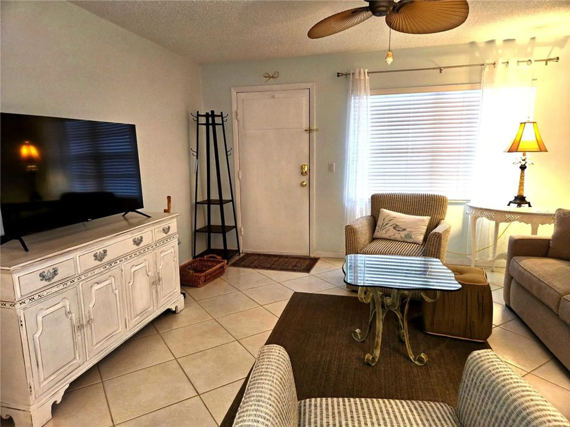 Property Slideshow image 5 of 47 | 2960 59th st 505, Gulfport, FL, 33707