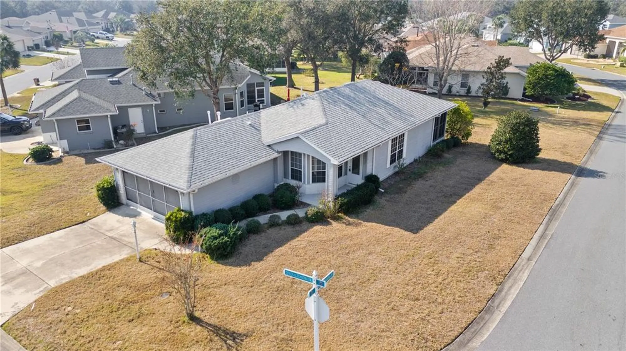 Property Slideshow image 51 of 77 | 20505 queen alexandra dr, Leesburg, FL, 34748