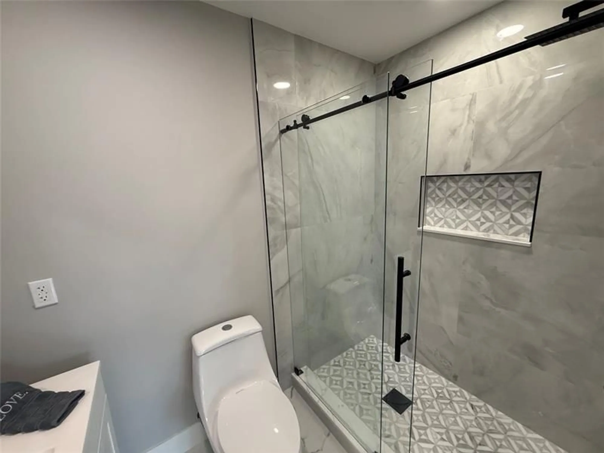 Property Slideshow image 10 of 16 | 4935 nw 2nd st d, Delray Beach, FL, 33445