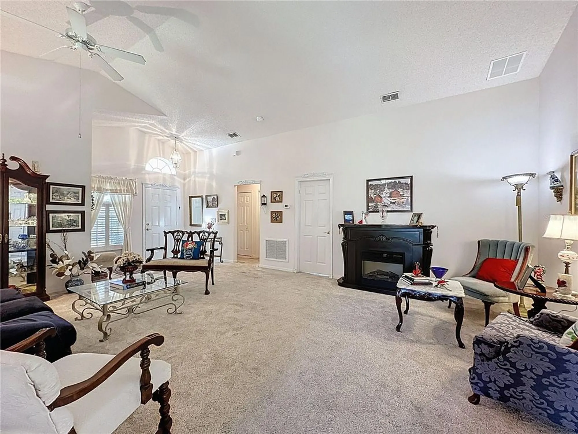 Property Slideshow image 19 of 56 | 3572 capland ave, Clermont, FL, 34711