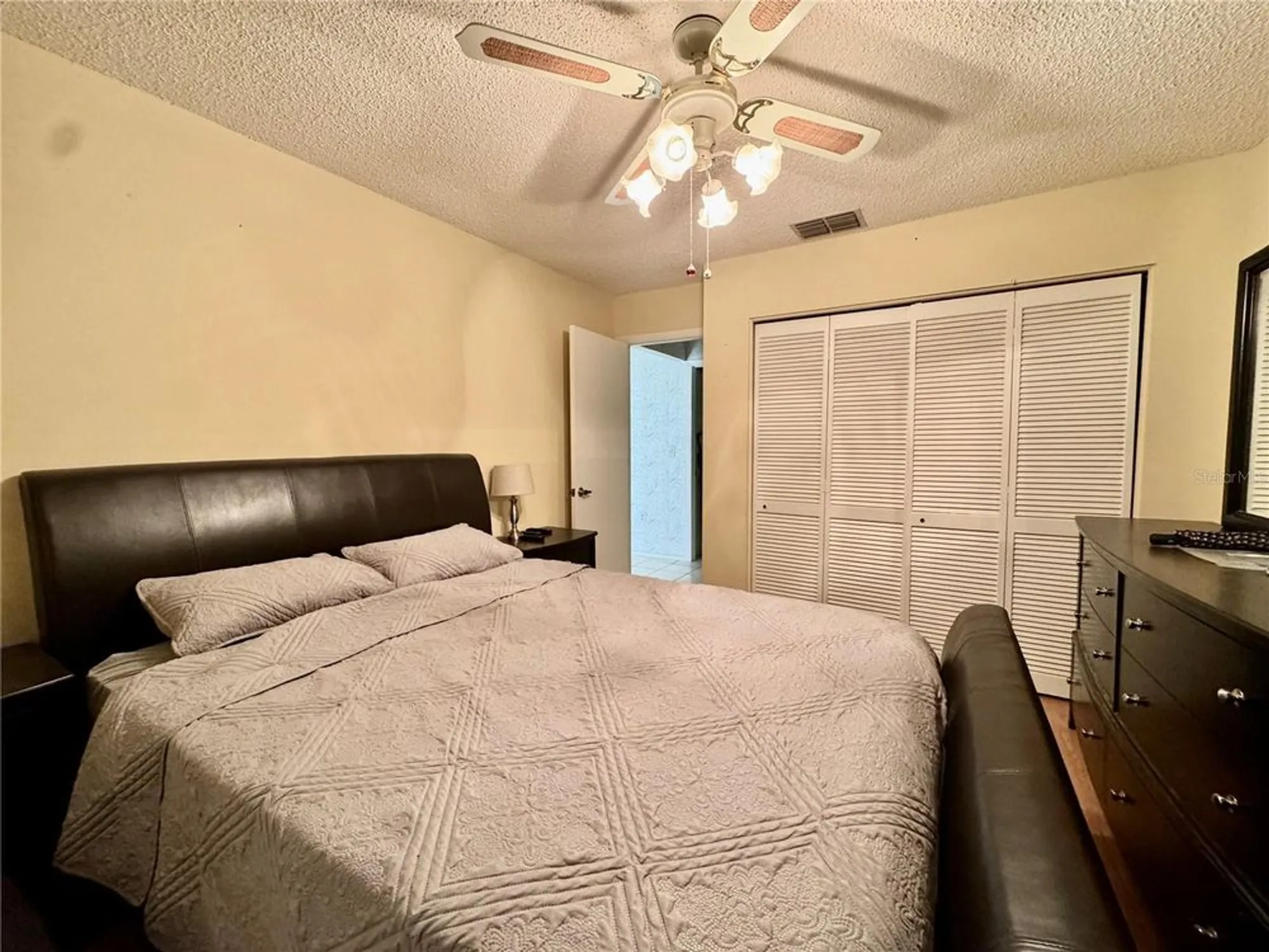 Property Slideshow image 19 of 25 | 11231 dollar lake dr apt 1, Port Richey, FL, 34668