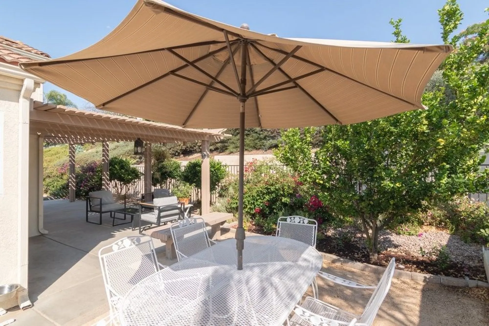 Property Slideshow image 26 of 56 | 23825 corte picante, Murrieta, CA, 92562