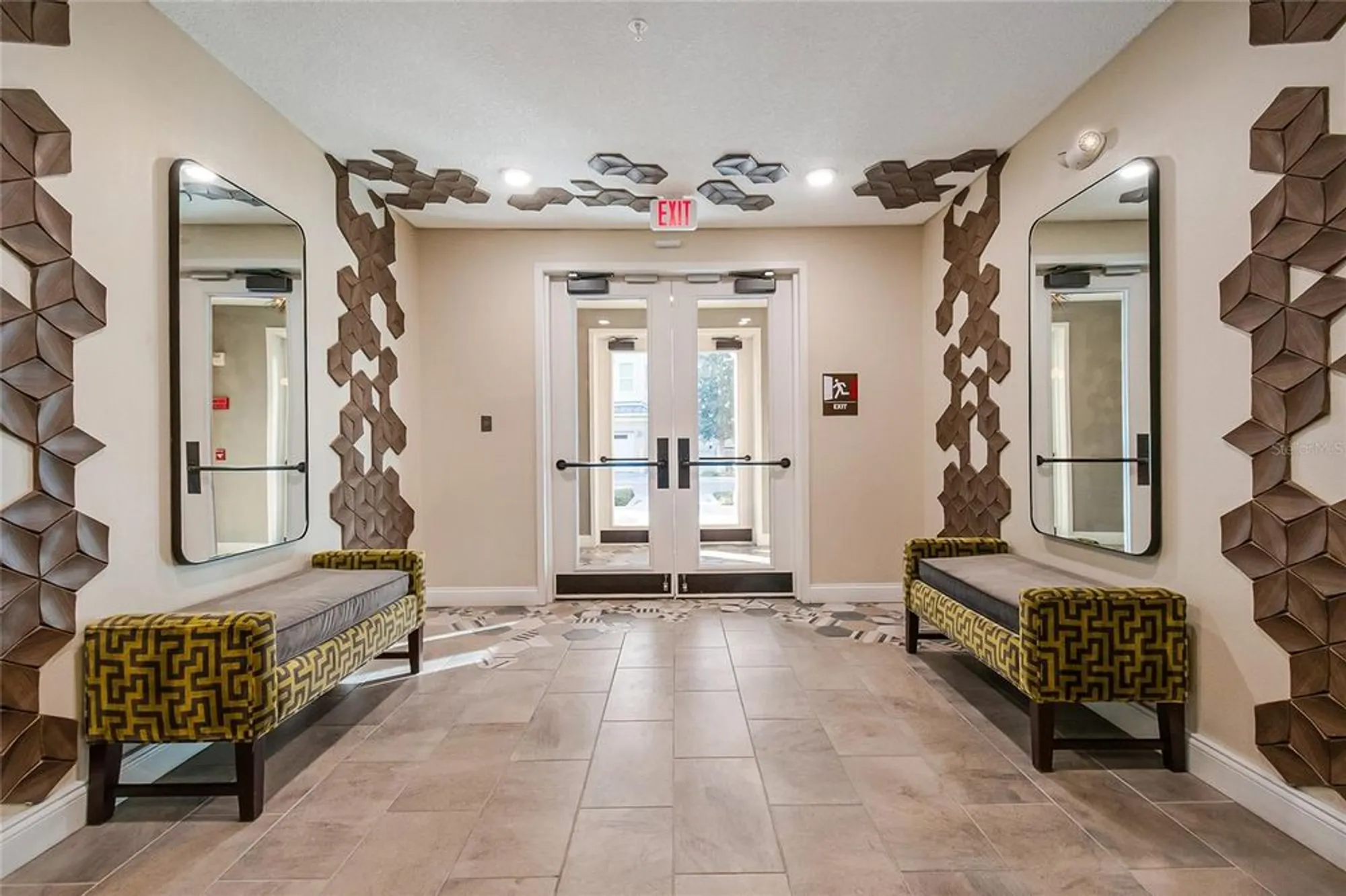 Property Slideshow image 5 of 55 | 7573 laureate blvd unit 1305, Orlando, FL, 32827