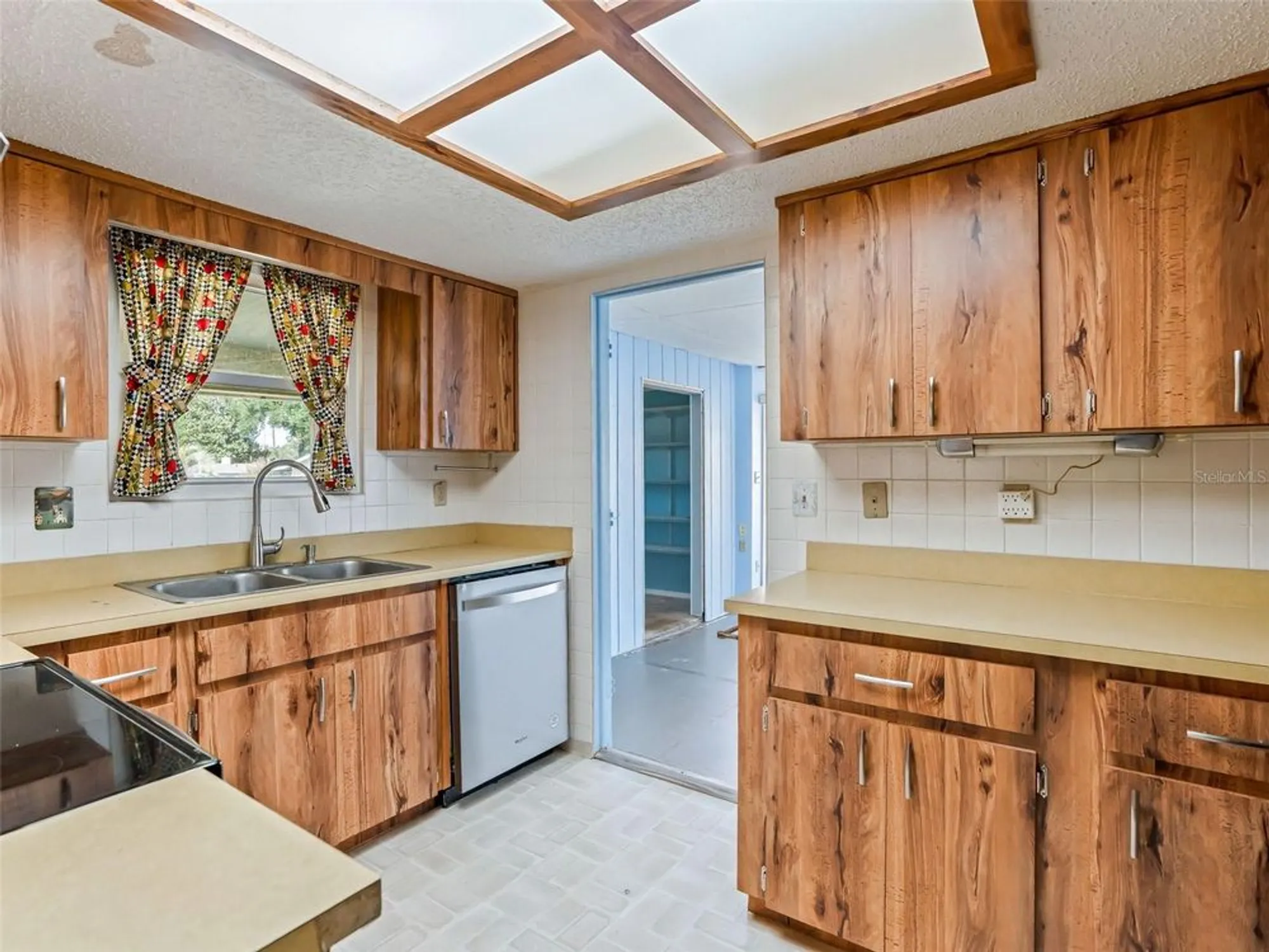 Property Slideshow image 11 of 37 | 9055 sw 102nd pl, Ocala, FL, 34481