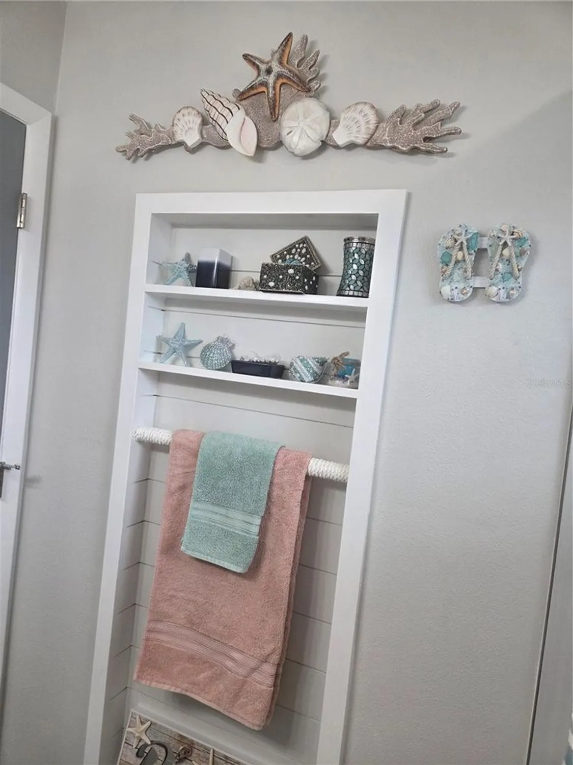 Property Slideshow image 21 of 42 | 8445 phillip n # 13, Pinellas Park, FL, 33781