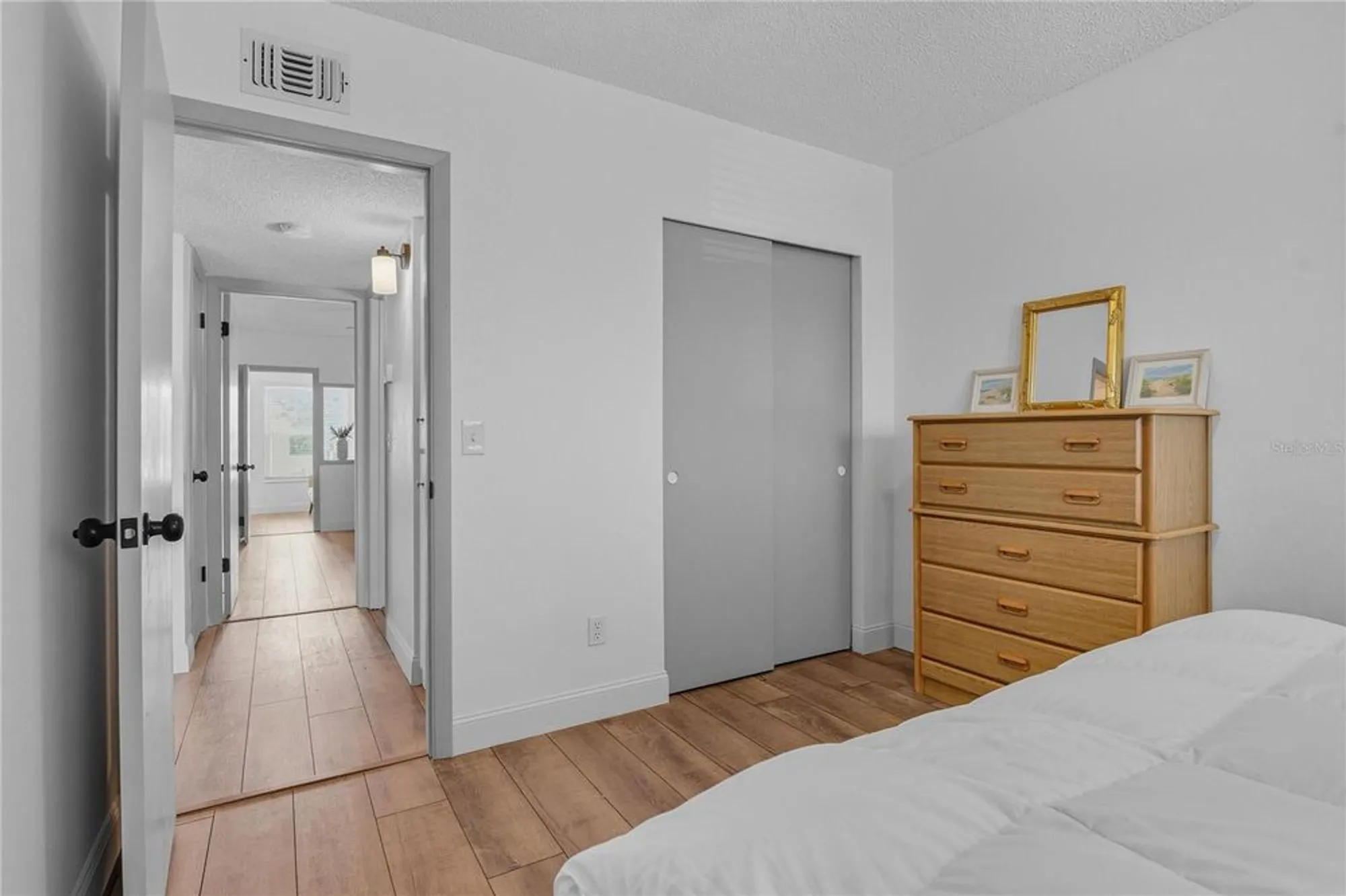 Property Slideshow image 24 of 40 | 2257 world parkway blvd 61, Clearwater, FL, 33763