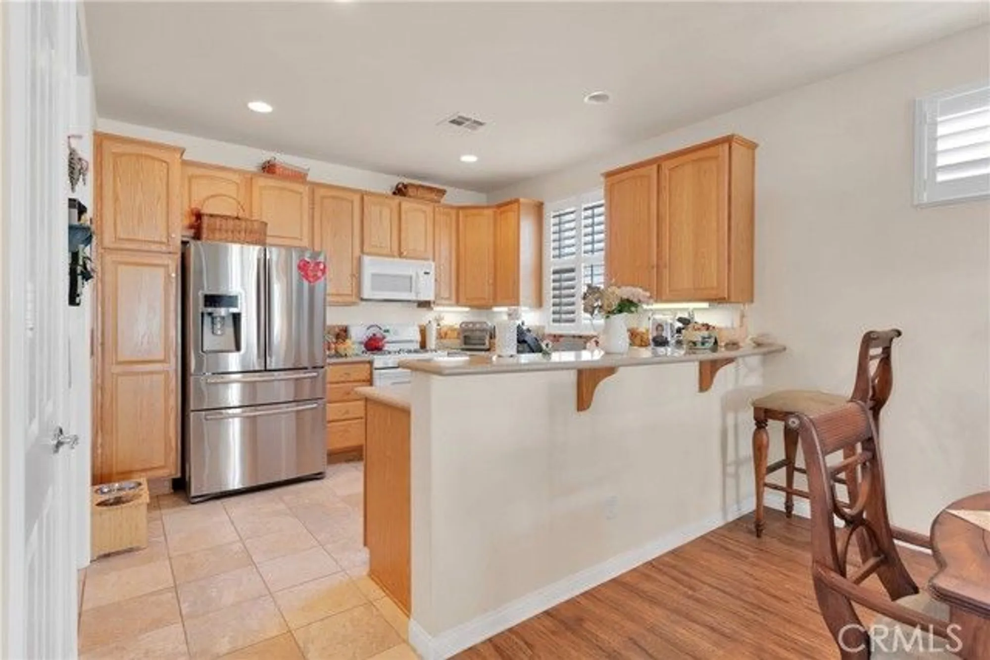 Property Slideshow image 8 of 45 | 11170 avonlea rd, Apple Valley, CA, 92308