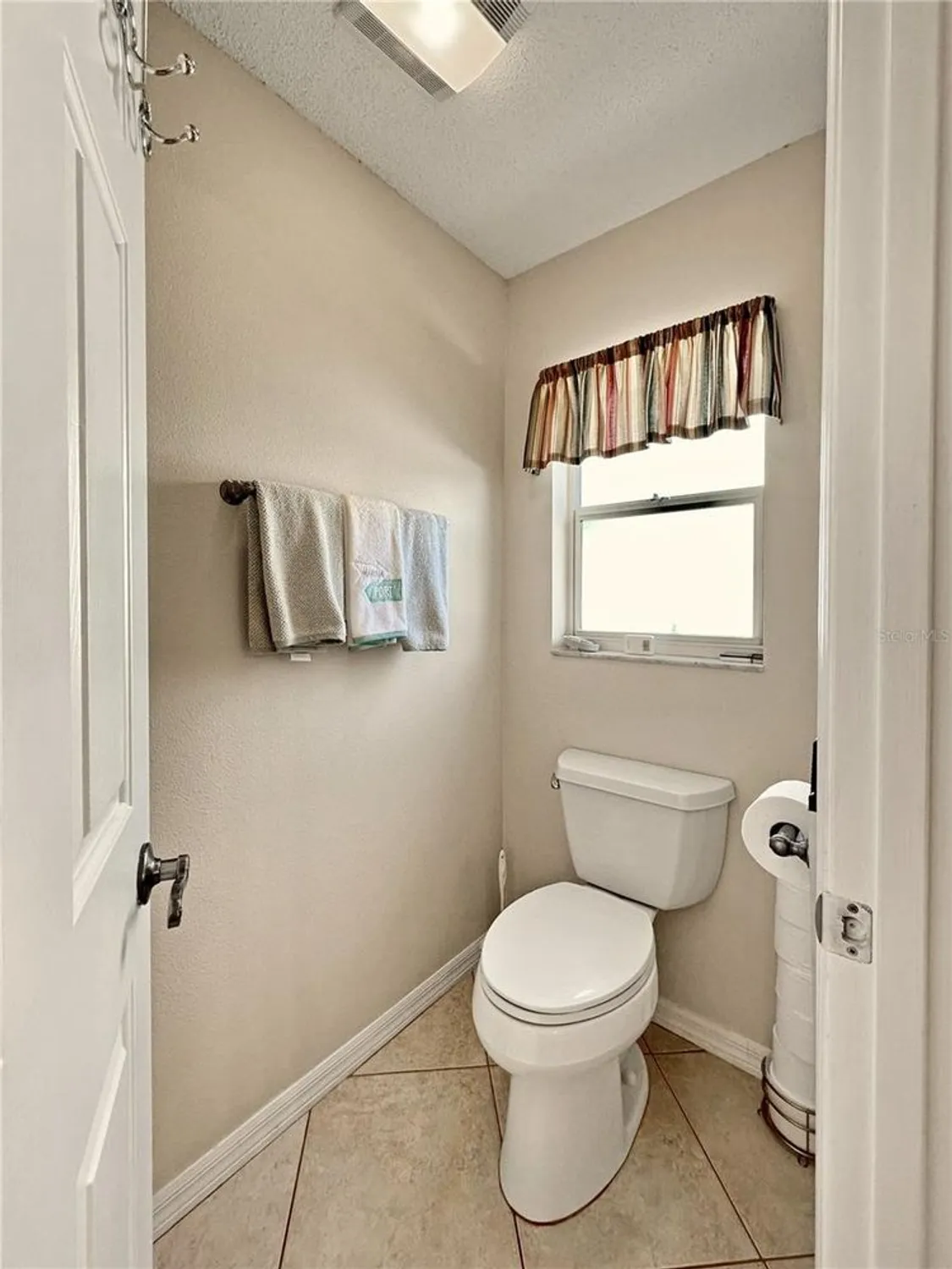 Property Slideshow image 20 of 42 | 867 castleberry cir, The Villages, FL, 32162