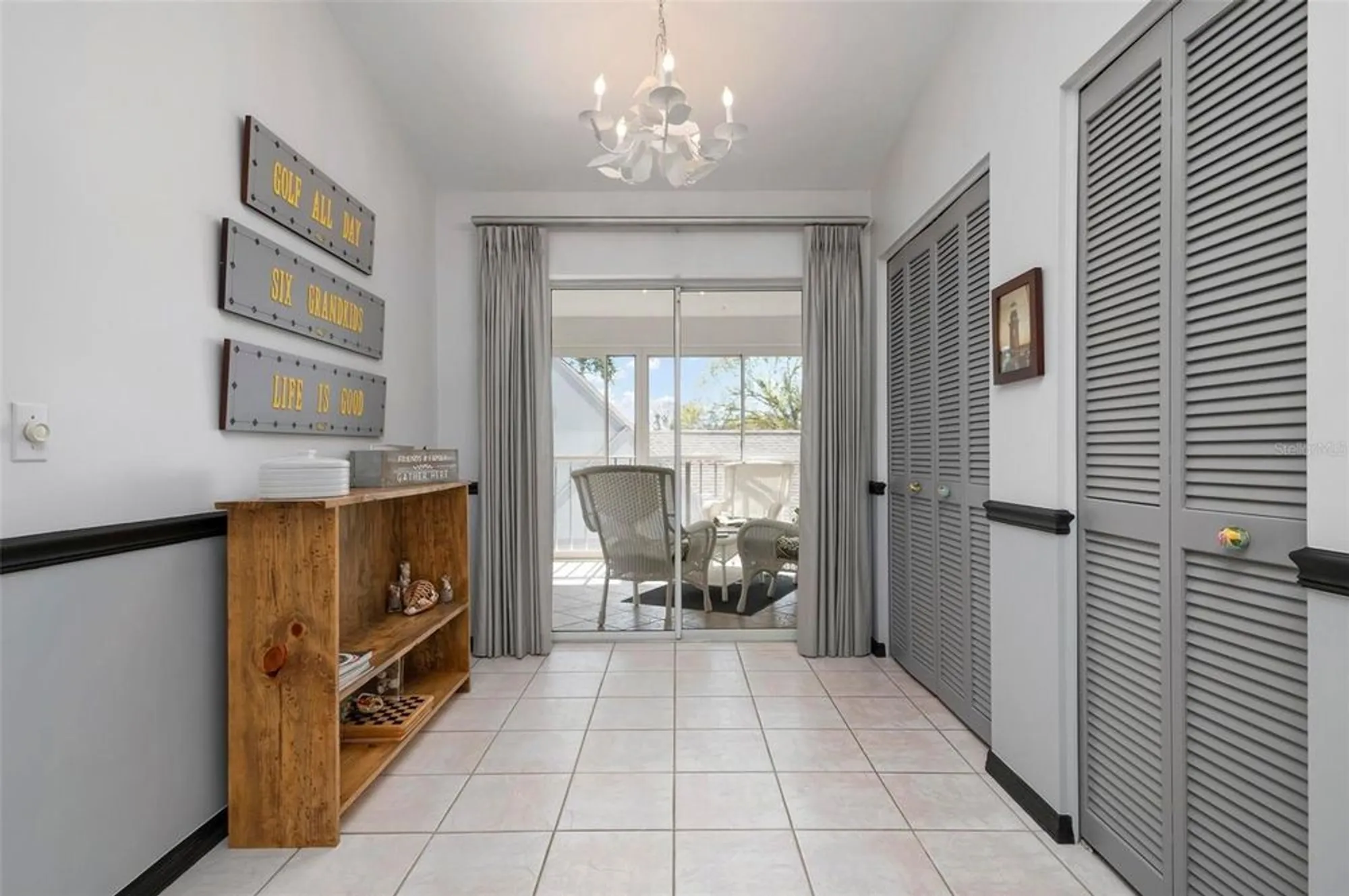 Property Slideshow image 16 of 48 | 6609 stone river rd 206, Bradenton, FL, 34203
