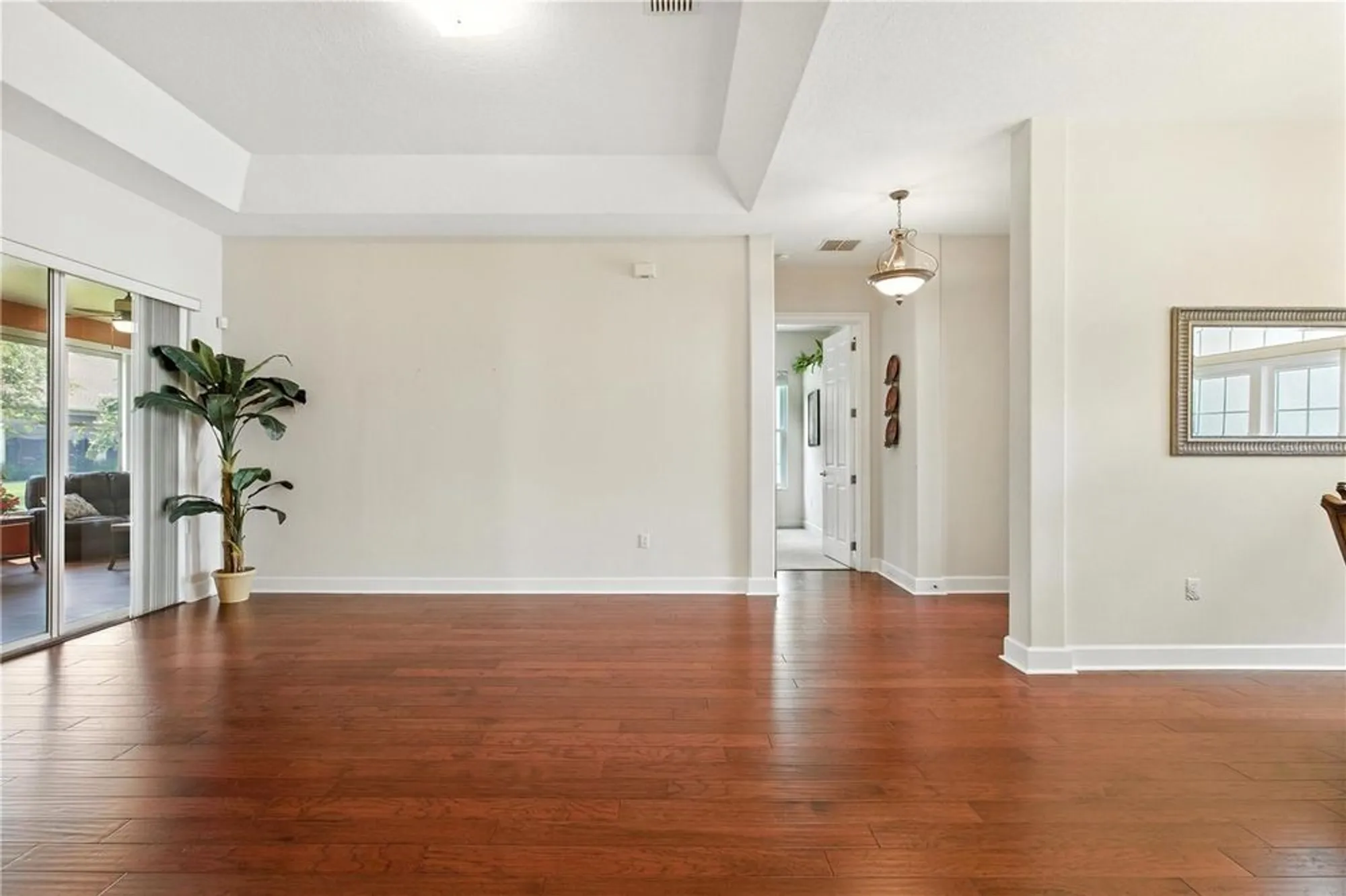 Property Slideshow image 9 of 57 | 457 golf vista cir, Davenport, FL, 33837