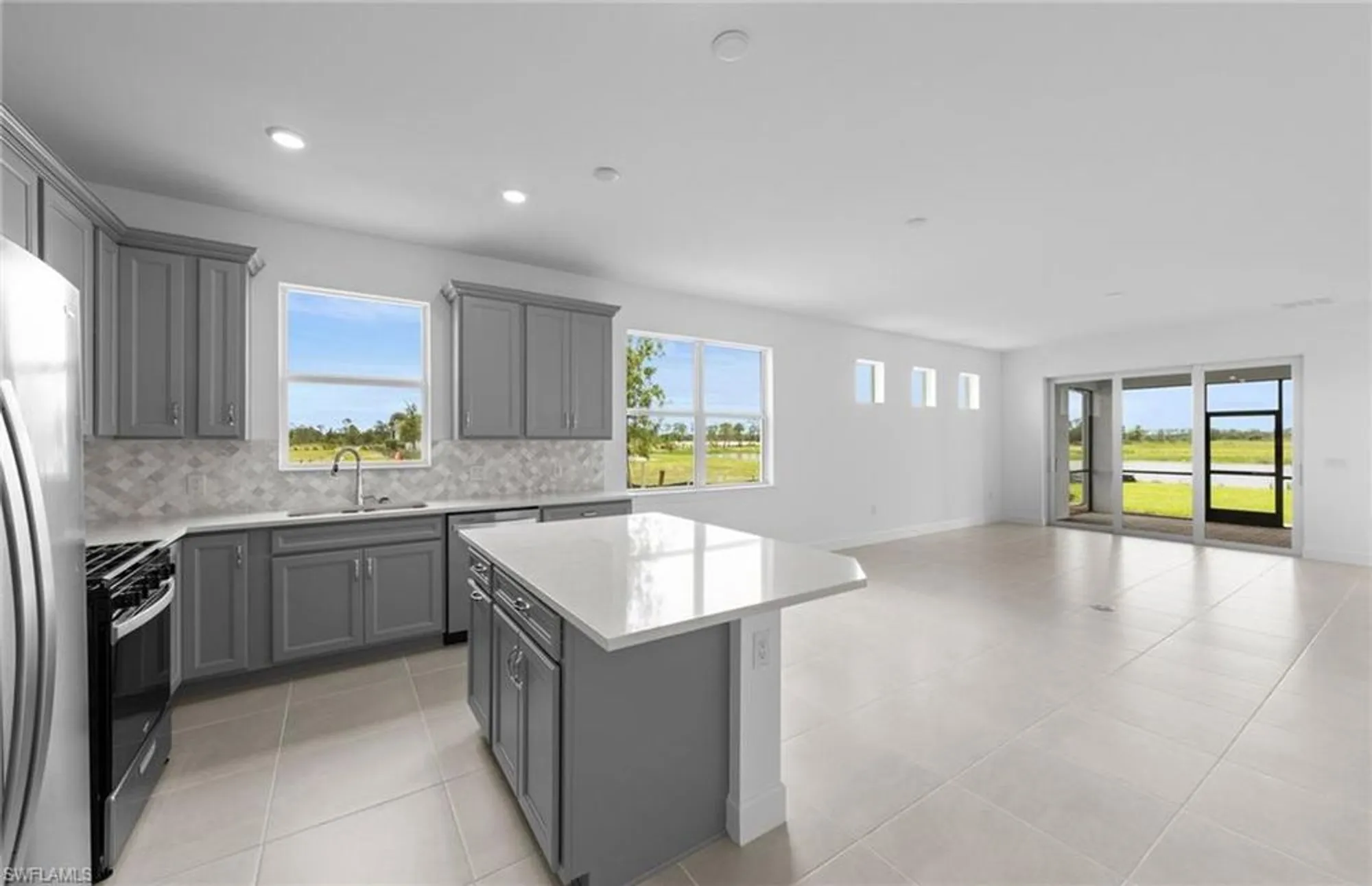 Property Slideshow image 6 of 28 | 12646 pyrite ct, Alva, FL, 33920