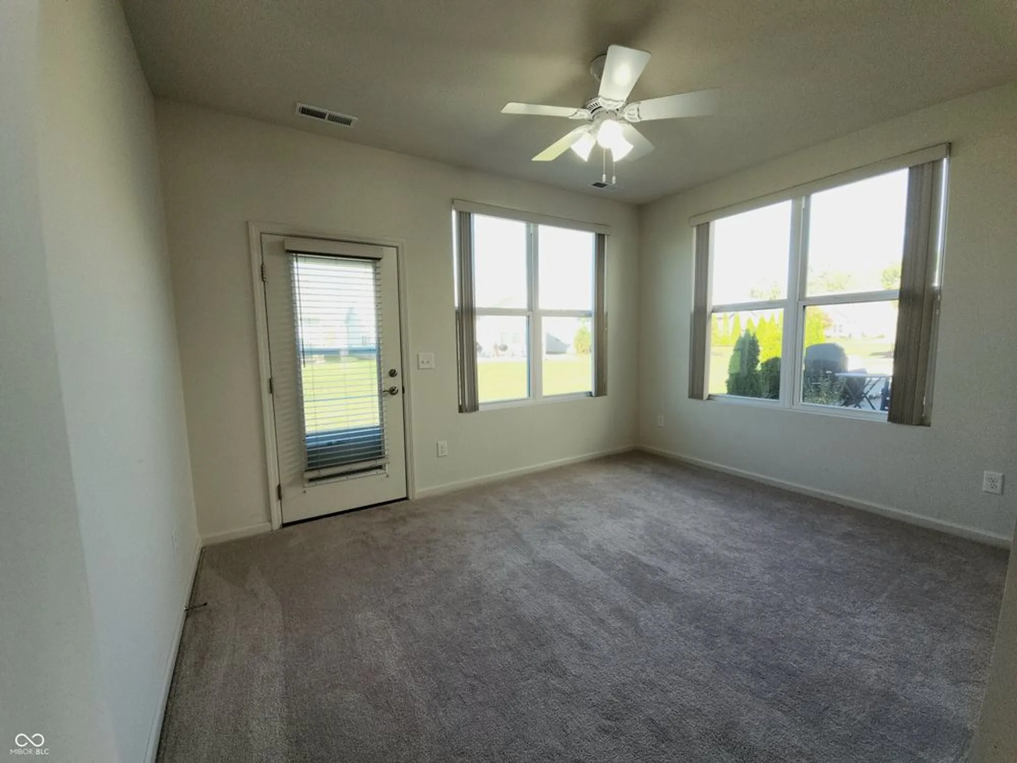 Property Slideshow image 16 of 56 | 4889 lilium dr, Plainfield, IN, 46168