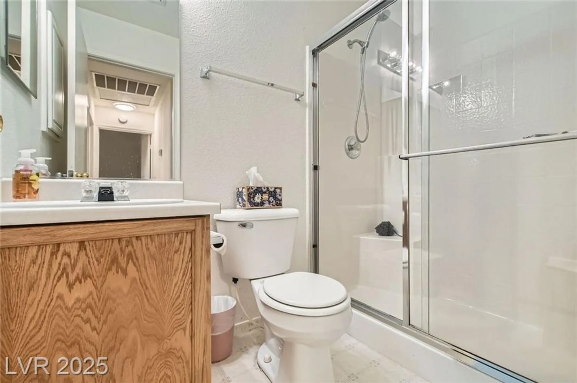 Property Slideshow image 9 of 18 | 5114 mascaro dr, Las Vegas, NV, 89122