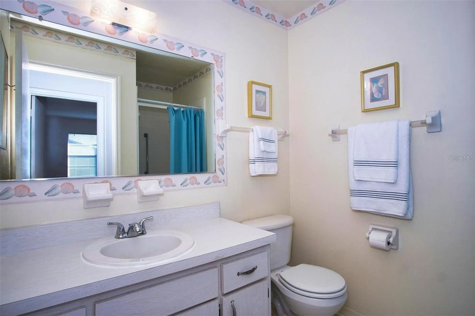 Property Slideshow image 8 of 30 | 1906 canterbury ln unit 32, Sun City Center, FL, 33573